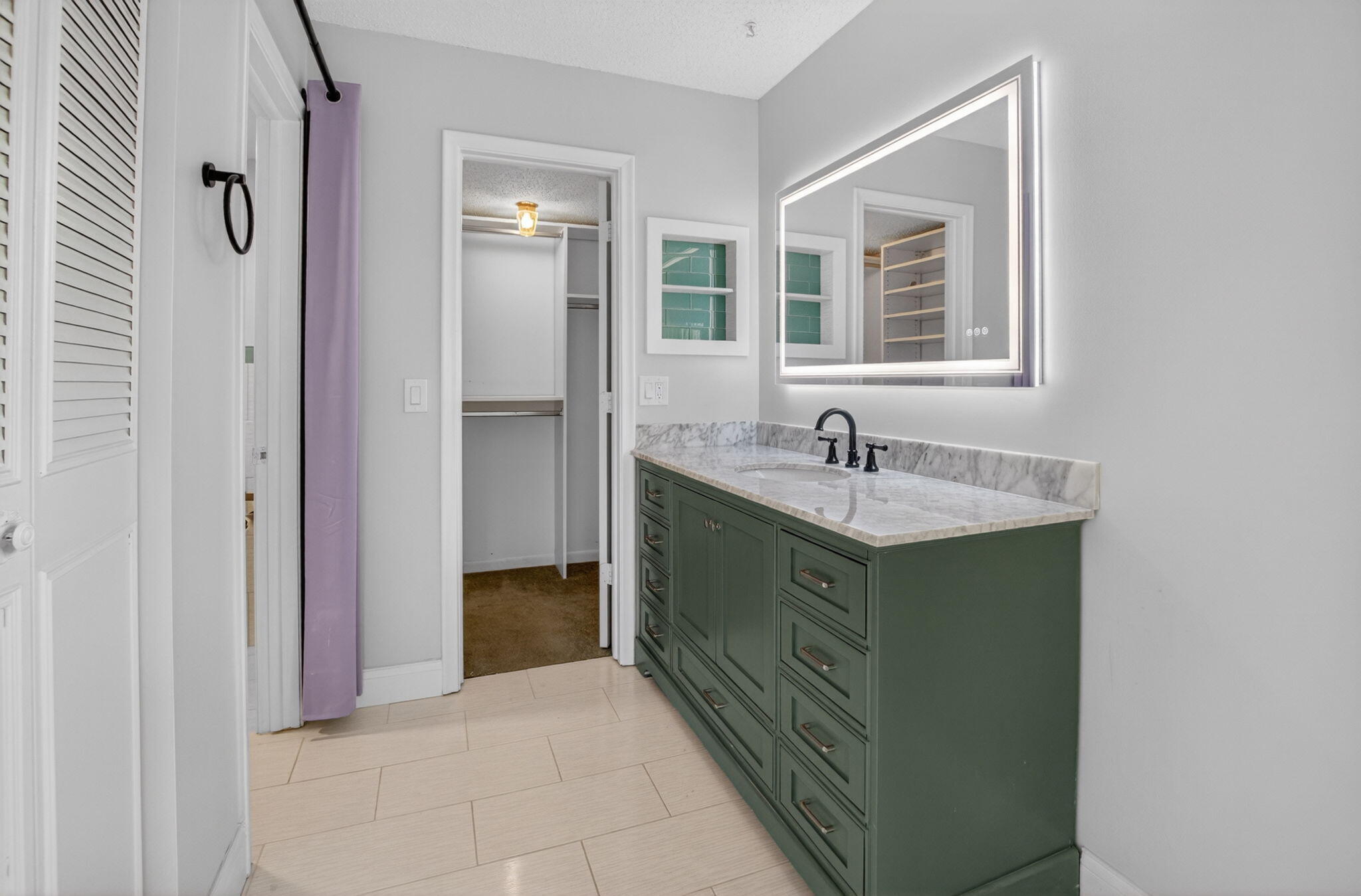 PINES OF DELRAY CONDO - Residential Lease