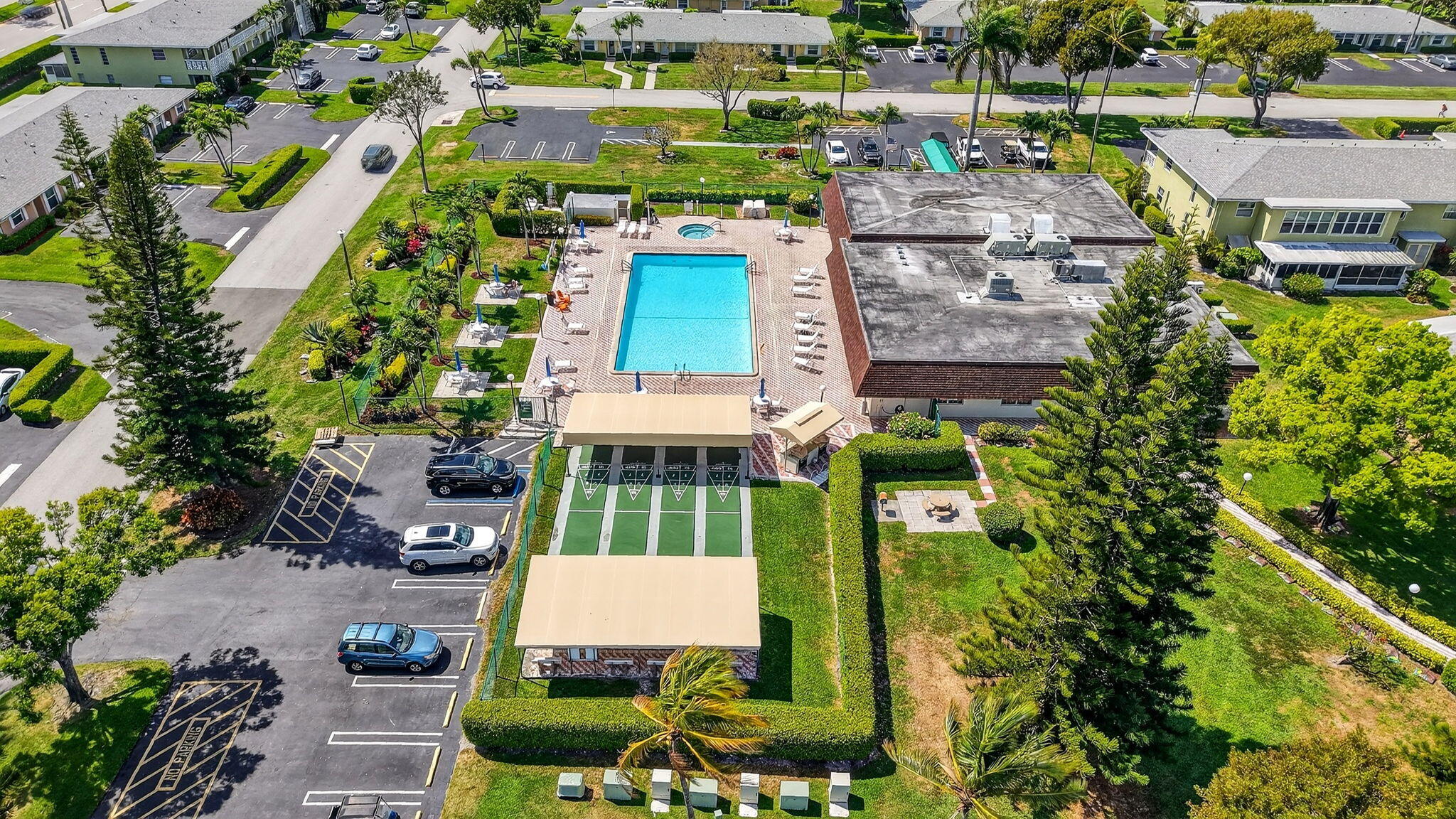 PINES OF DELRAY CONDO - Residential Lease