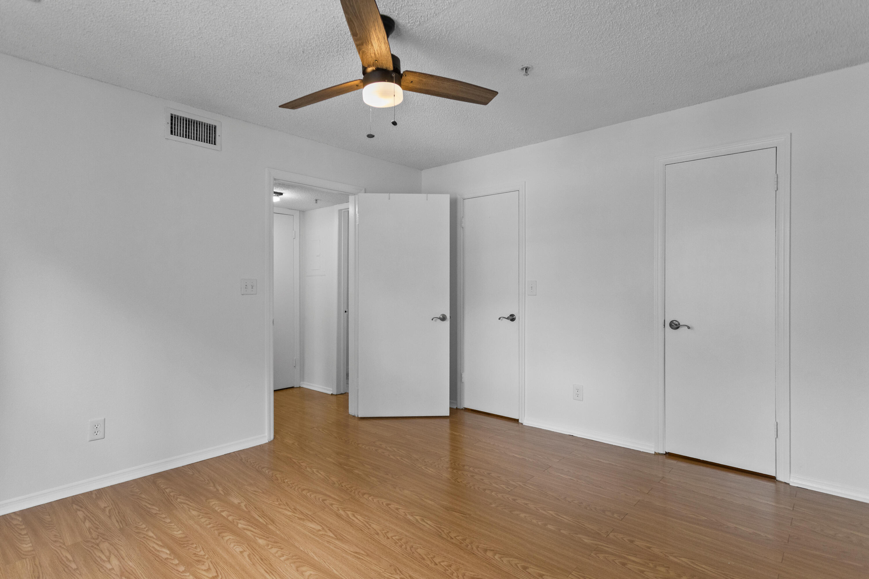 BOYNTON LANDINGS CONDO - Residential Lease