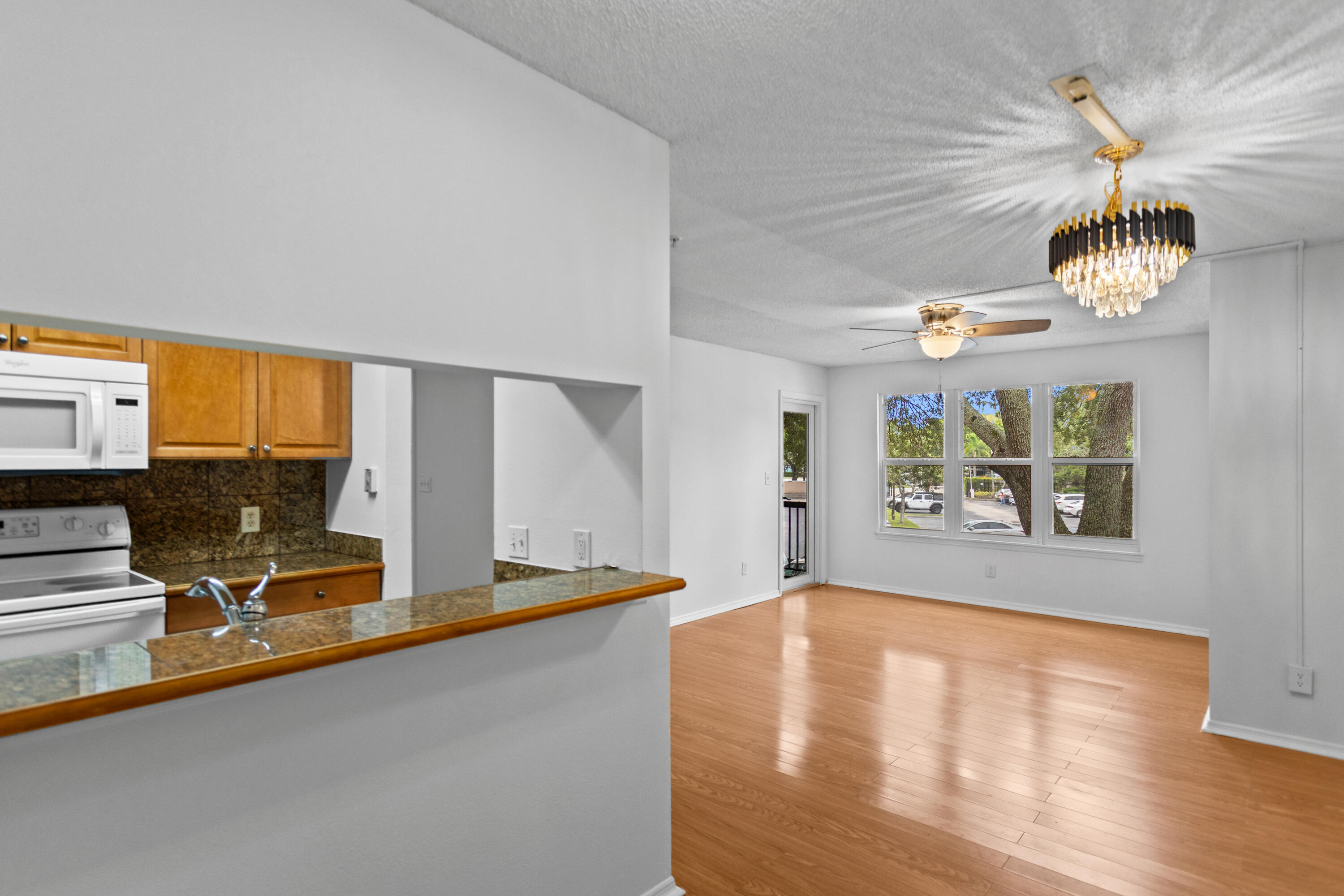 BOYNTON LANDINGS CONDO - Residential Lease