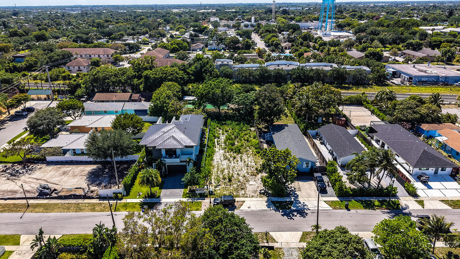 OSCEOLA PARK - Land