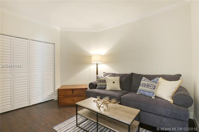 OCEAN TRACE CONDO - Residential