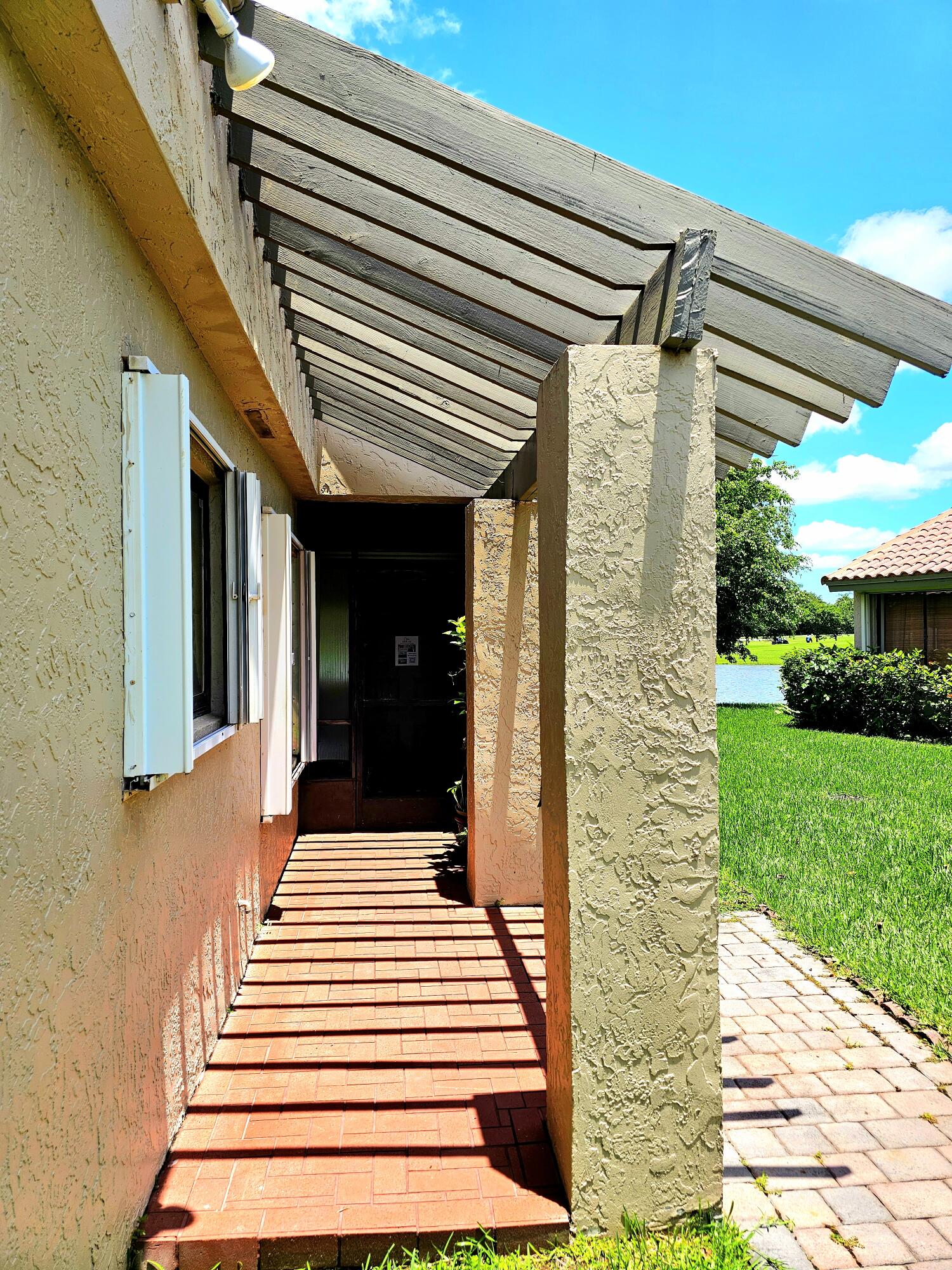 PATIO VILLAS SECTION ONE AT BONAVENTURE - Residential