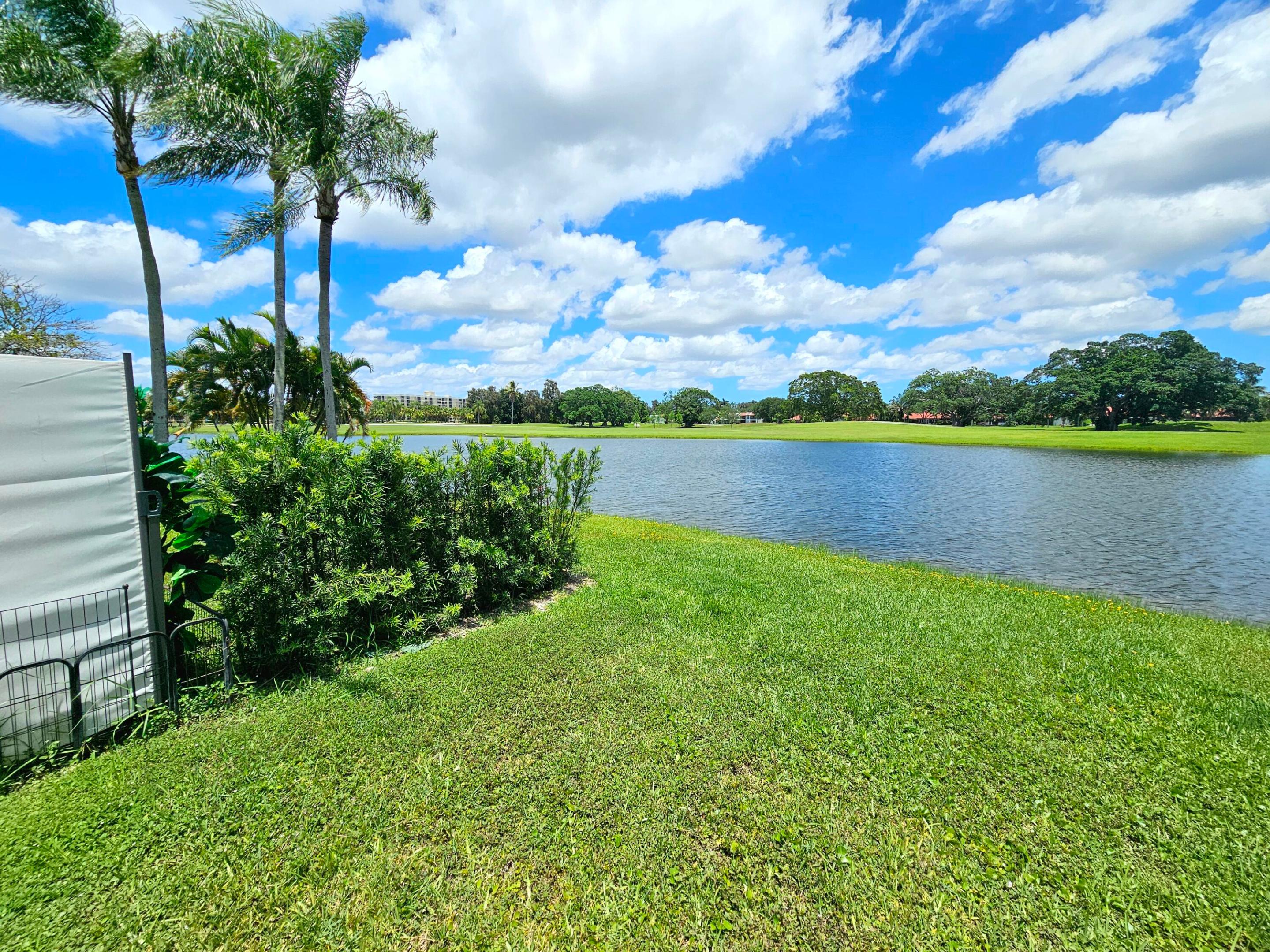 PATIO VILLAS SECTION ONE AT BONAVENTURE - Residential