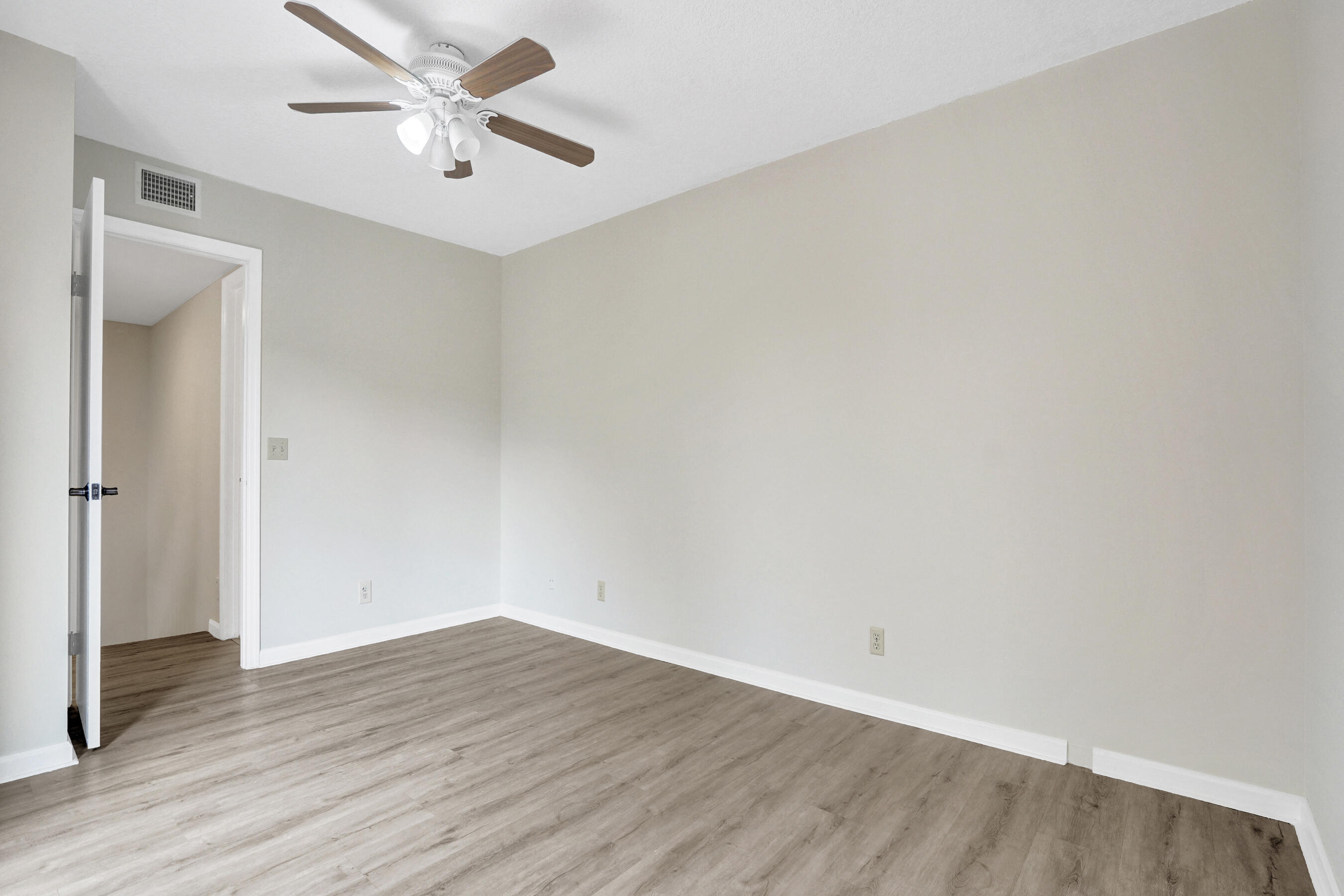 Waterford Courtyards - Residential