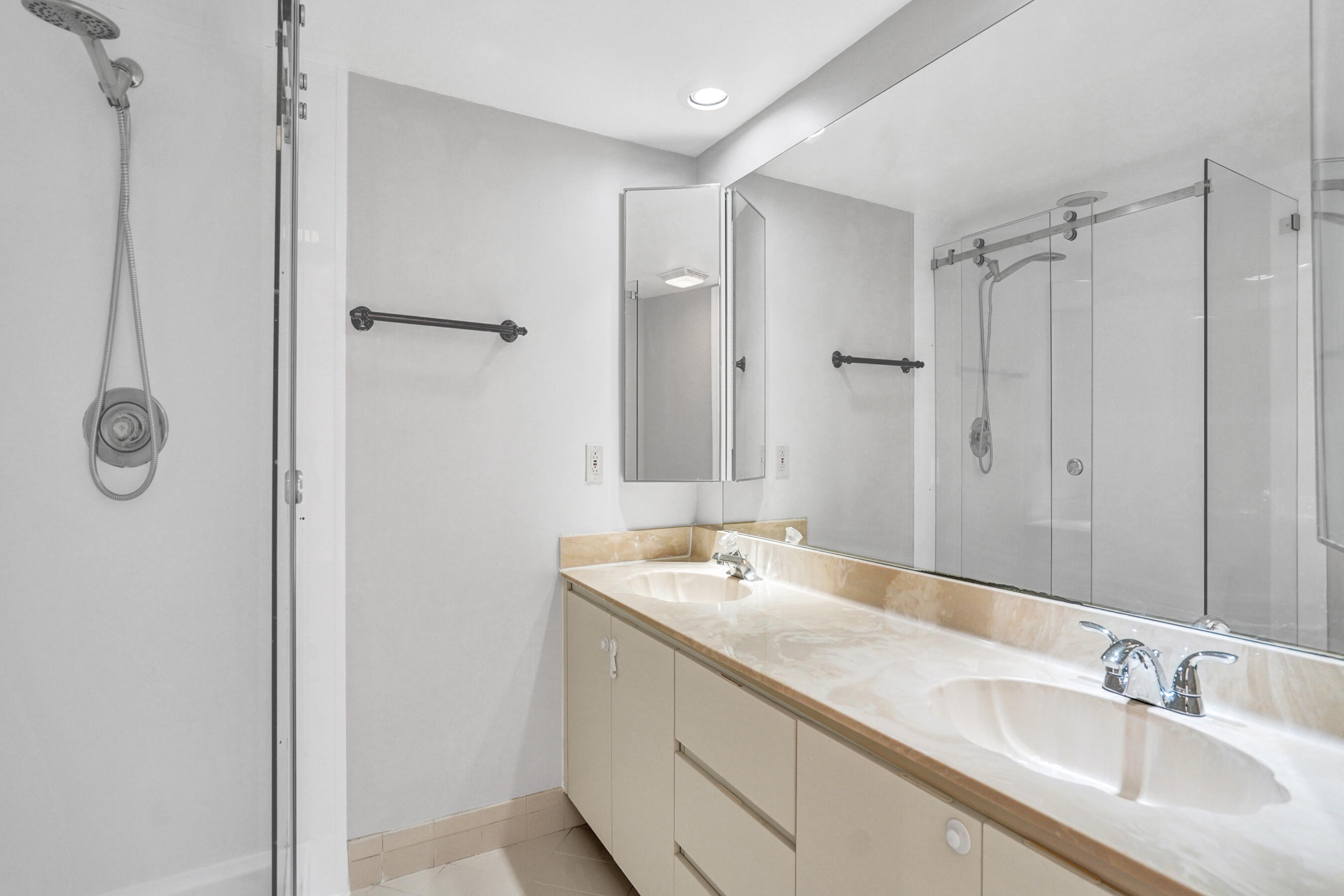 Waterford Courtyards - Residential