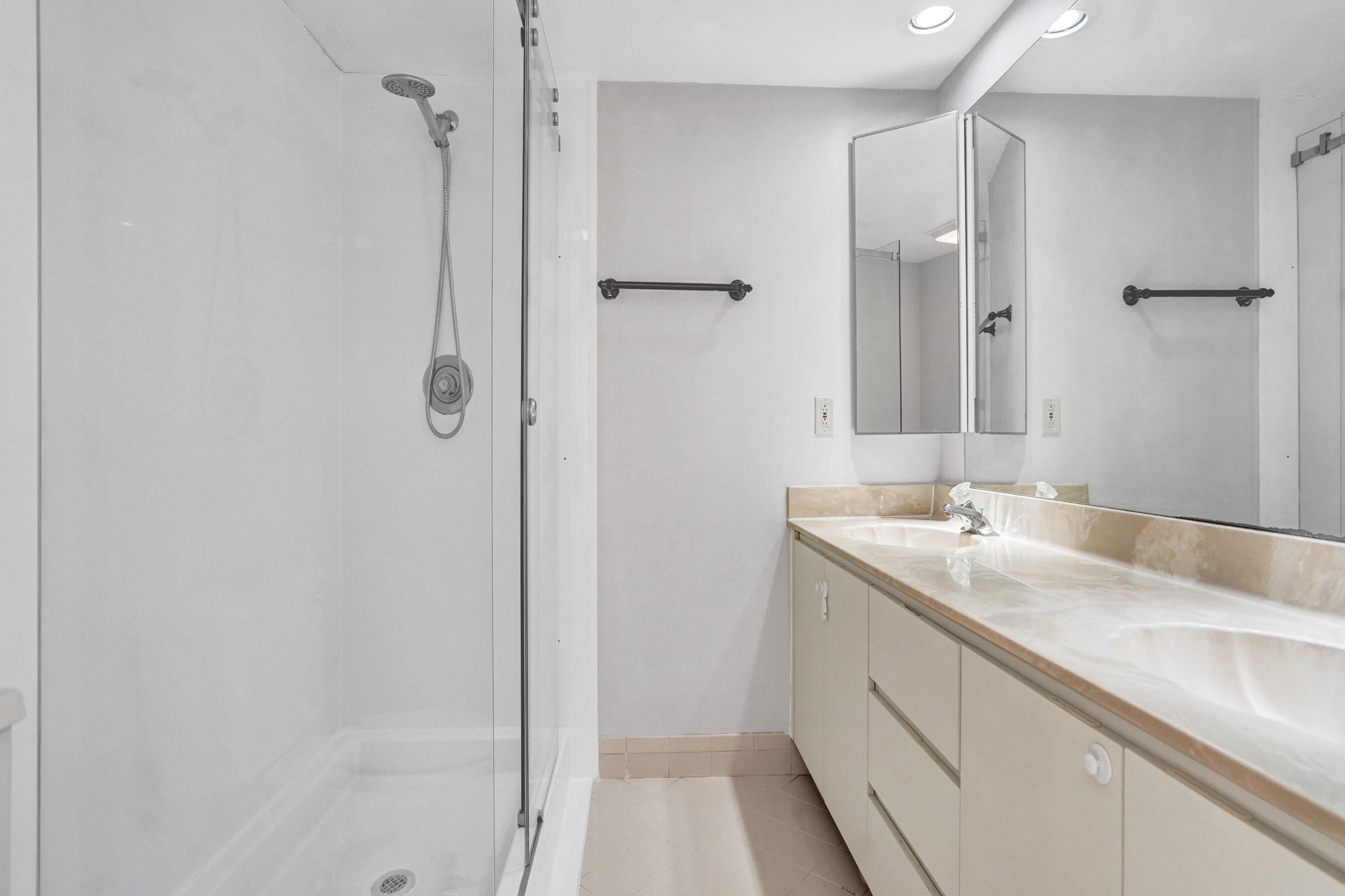 Waterford Courtyards - Residential