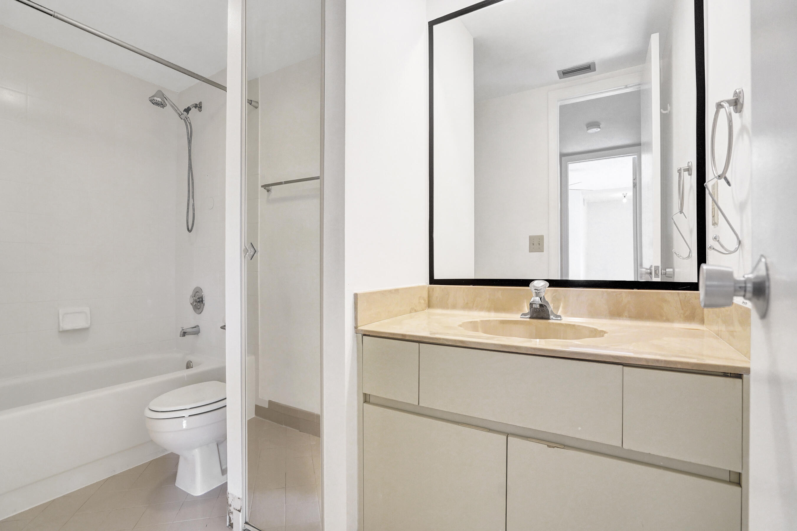 Waterford Courtyards - Residential