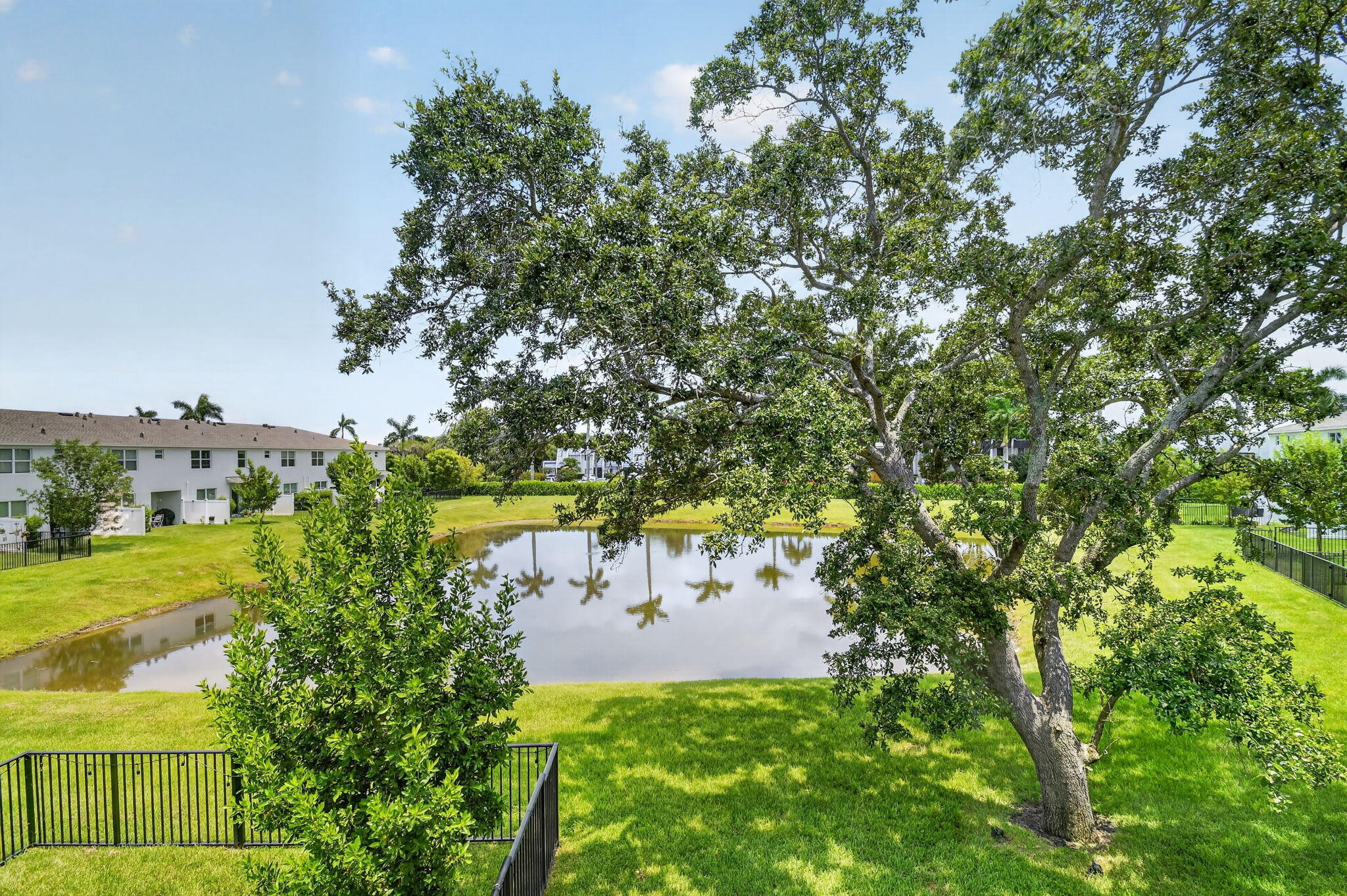 LAKESHORE AT THE FOUNTAINS REPLAT - Residential