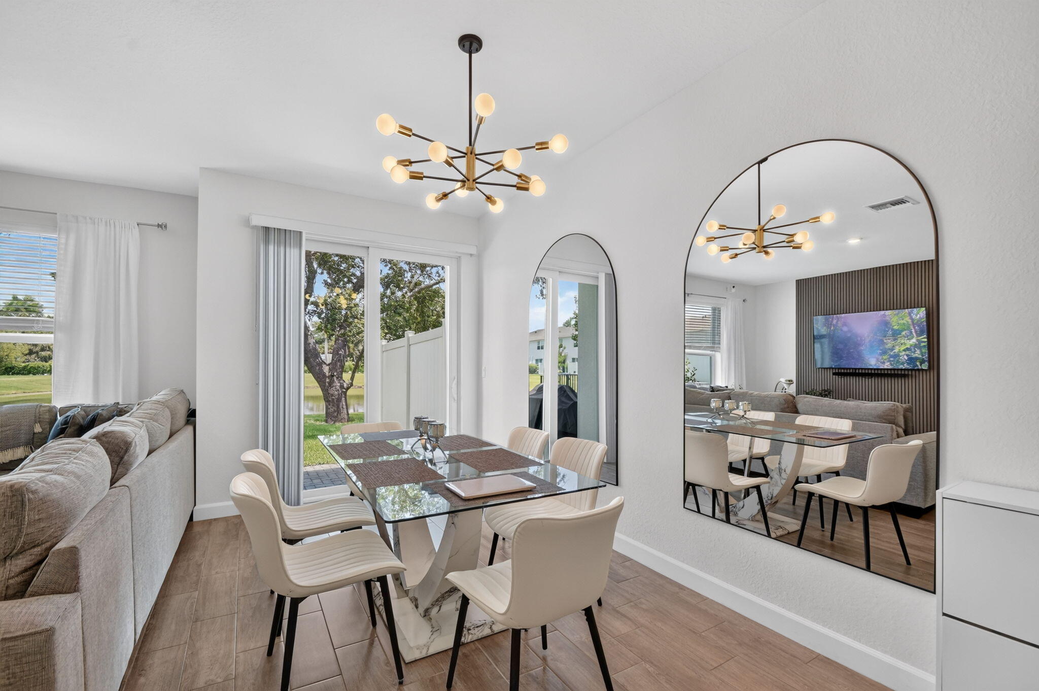 LAKESHORE AT THE FOUNTAINS REPLAT - Residential