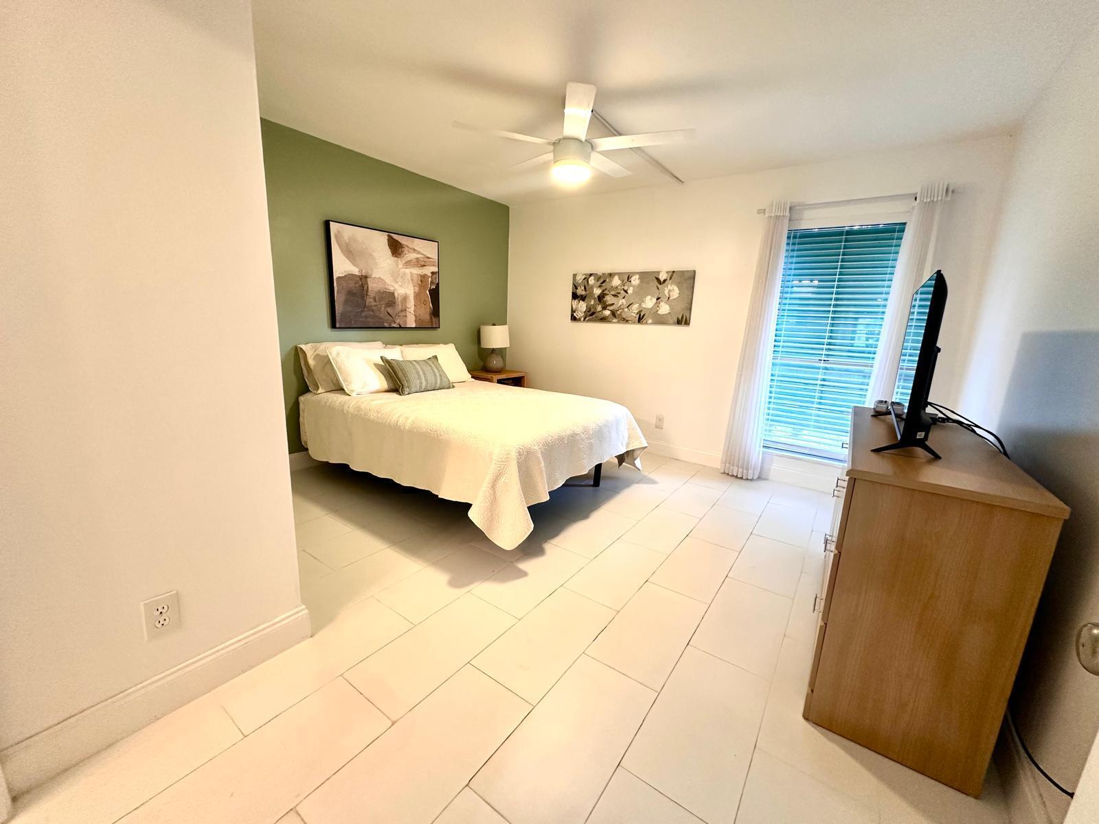 CYPRESS POINT CONDO - Residential Lease