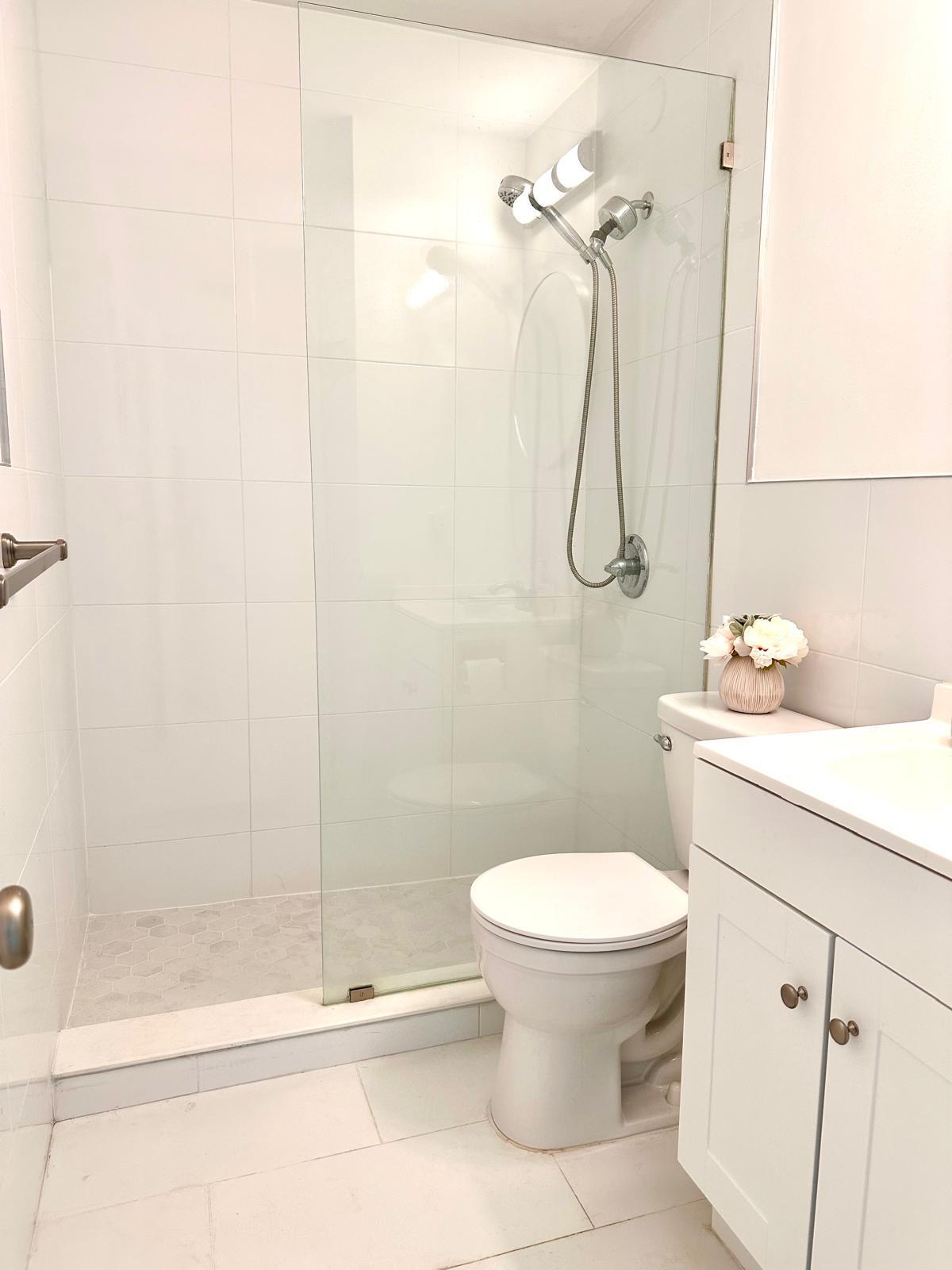 CYPRESS POINT CONDO - Residential Lease