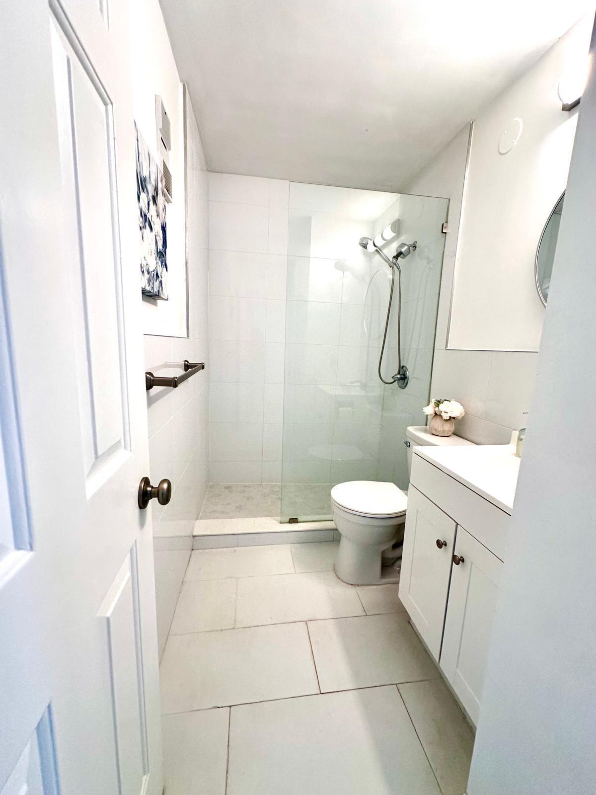CYPRESS POINT CONDO - Residential Lease