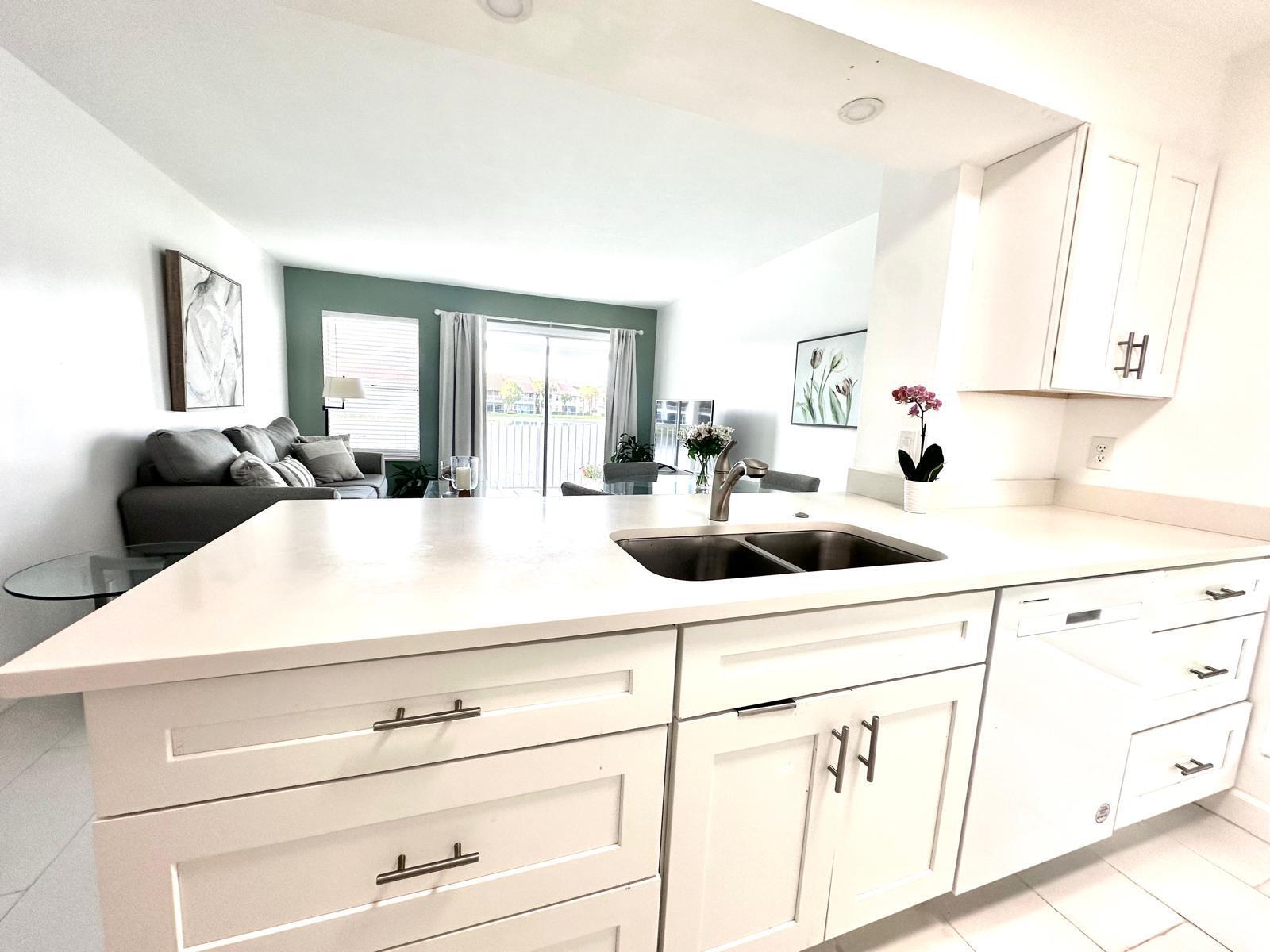 CYPRESS POINT CONDO - Residential Lease