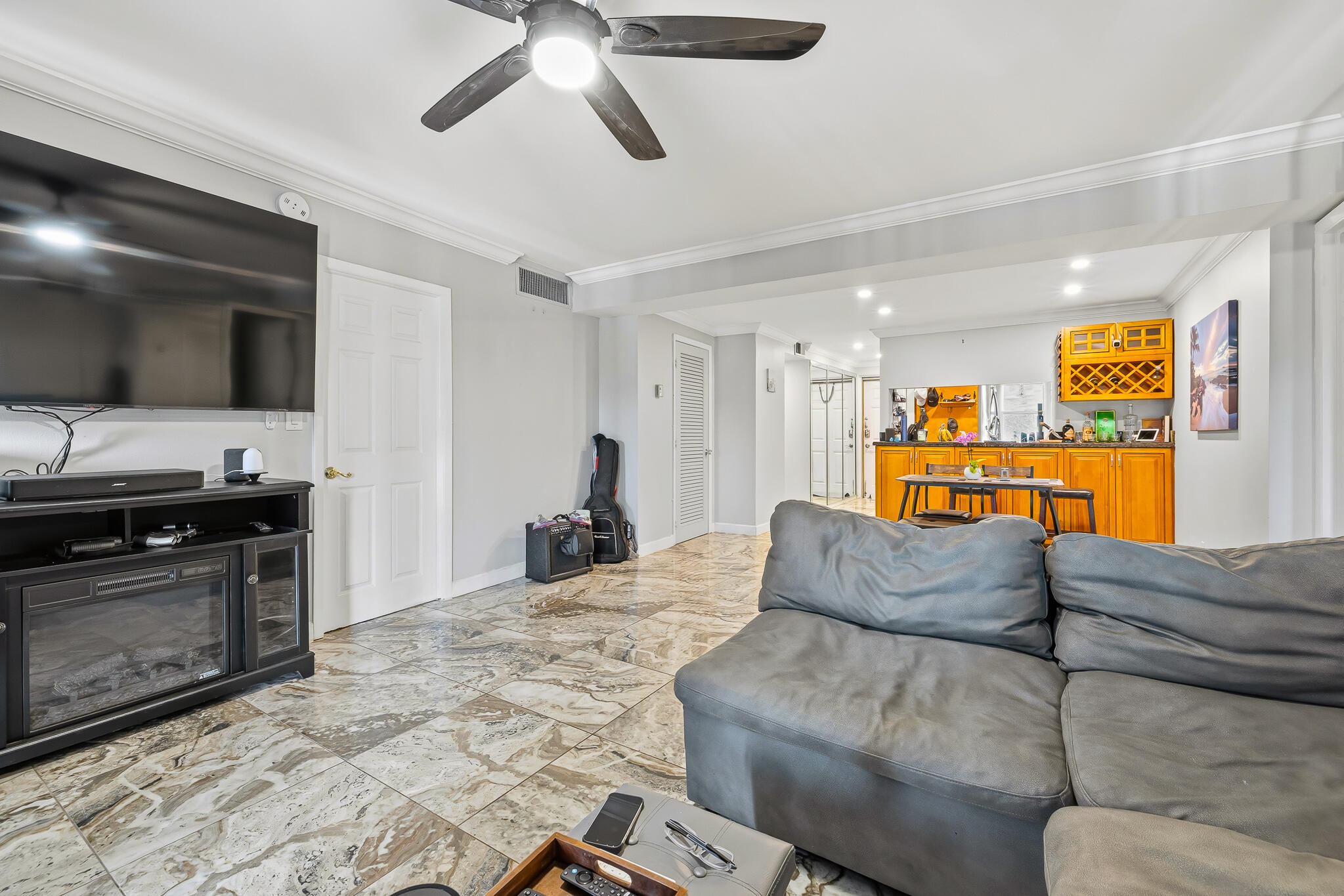 HILLSBORO COVE CONDO - Residential
