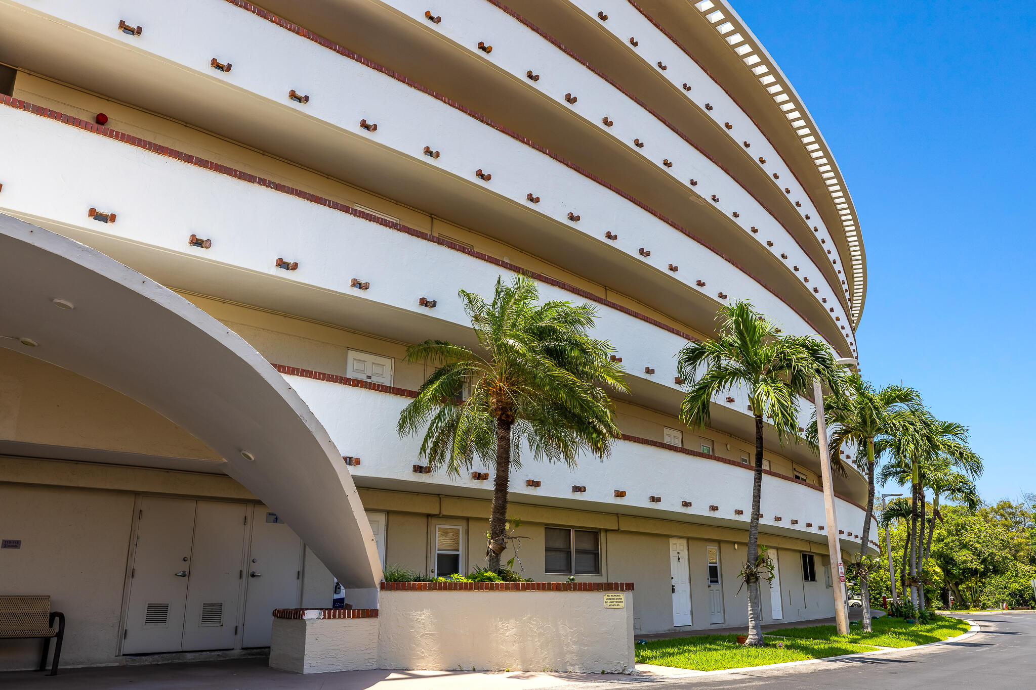 1:15 PMClaude responded: Waterfront 3/2.Waterfront 3/2.5 at Hillsboro Cove in the heart of Deerfield Beach. Walk to the beach, restaurants, shopping, and Cove Plaza. 1,645 sq ft. Porcelain throughout the living areas, hardwood in the bedrooms, crown molding. Chef's kitchen: granite counters, honey cabinetry, stainless steel double oven, armoire fridge, dishwasher. Split floor plan, two master suites, both upgraded. Heated pool, clubhouse, BBQ, storage, kayaks, boating, on-site office, full reserves. Two assigned parking spaces. Impact sliders being installed. Leased at $1,900/month through April 2027. 55+ community.