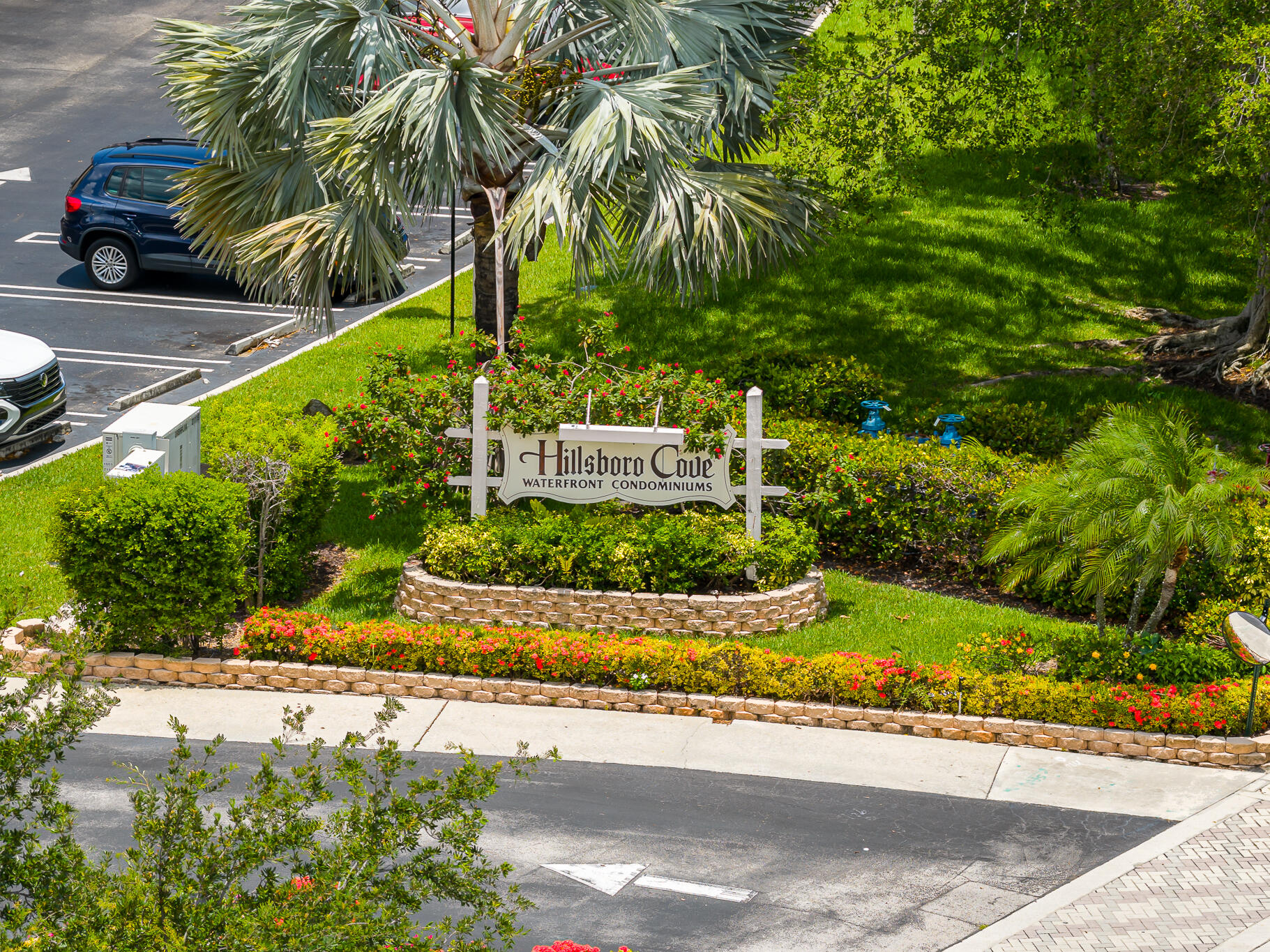 HILLSBORO COVE CONDO - Residential