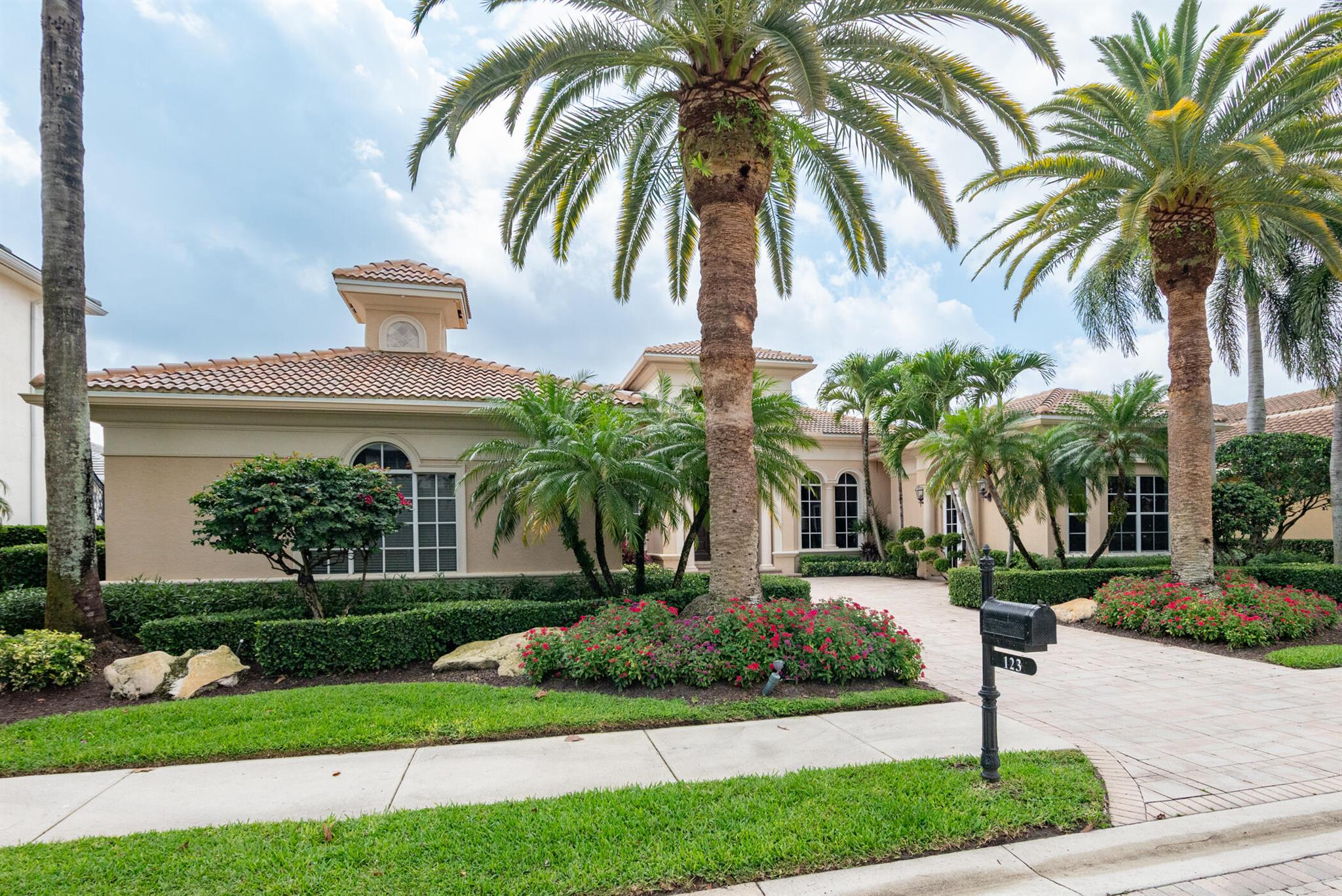 BALLENISLES POD 8B - Residential
