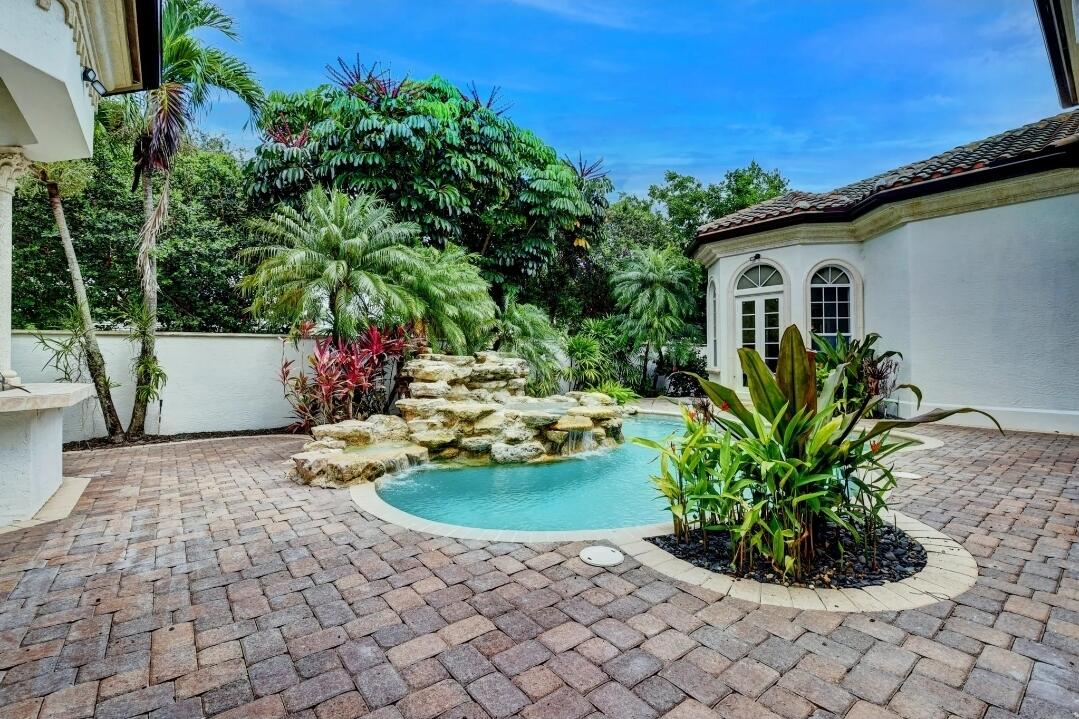 BOCA GROVE PLANTATION - Residential