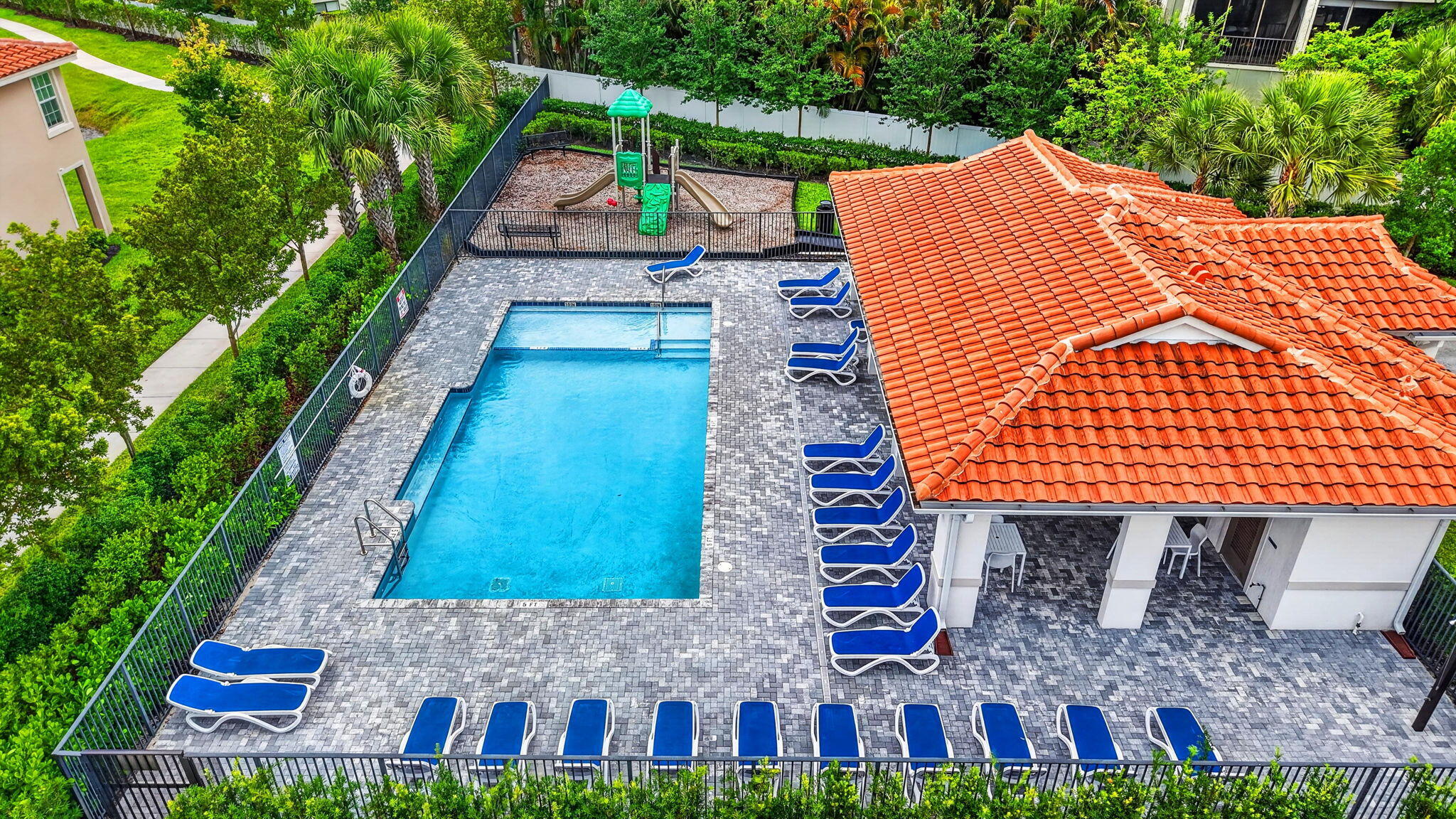 LAKEWOOD COVE - Residential