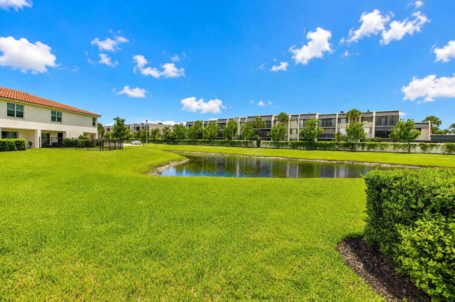 LAKEWOOD COVE - Residential
