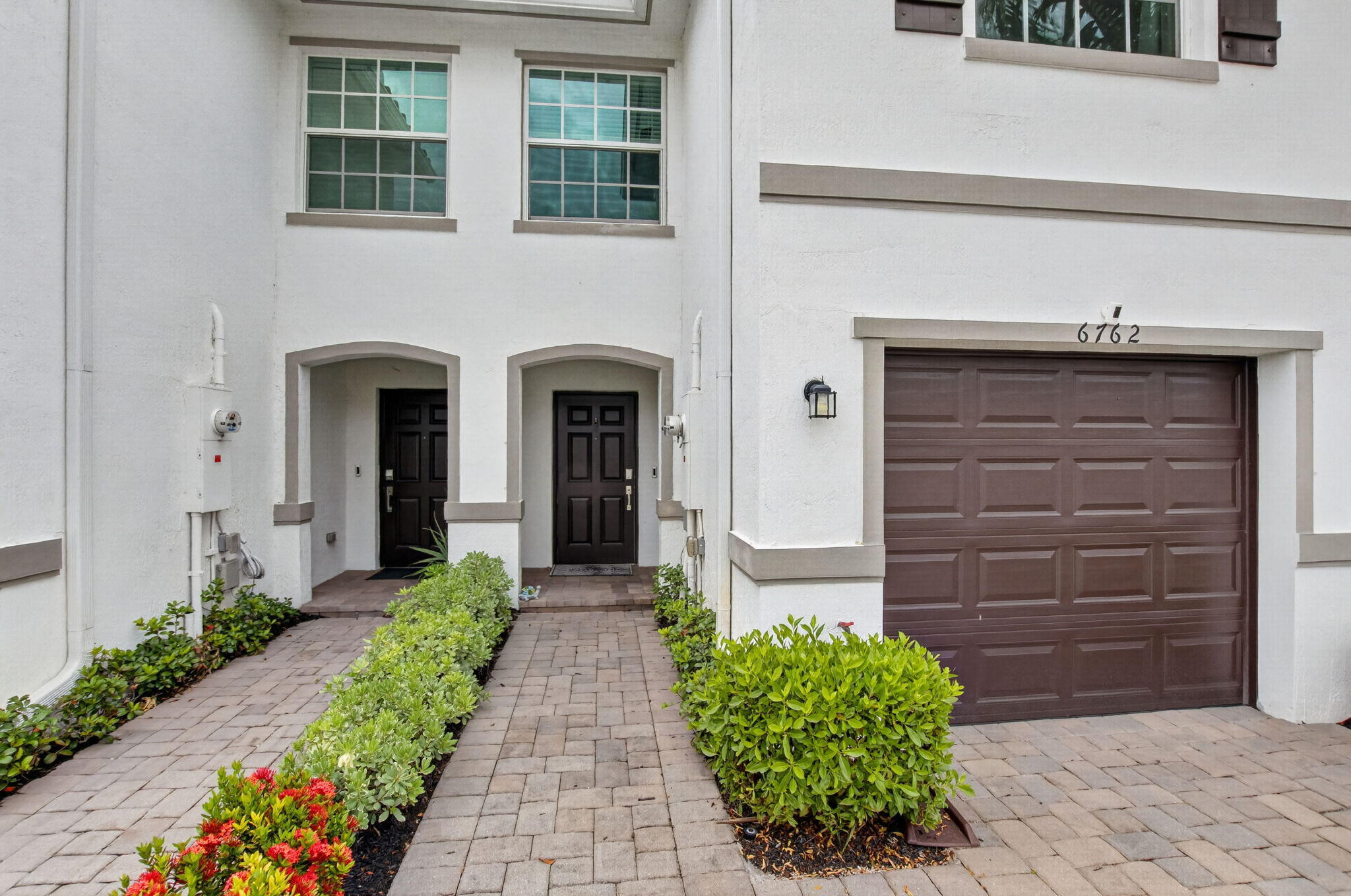 LAKEWOOD COVE - Residential