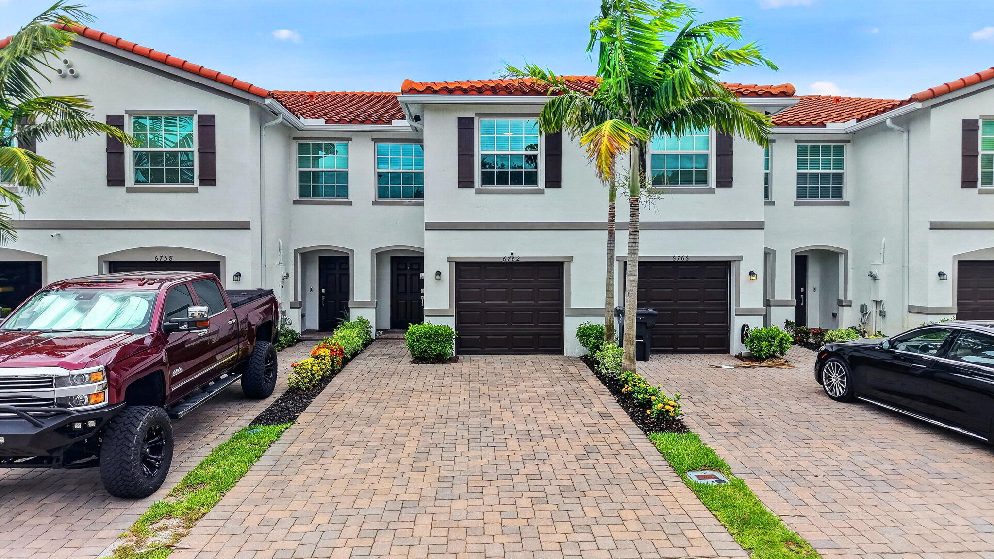 LAKEWOOD COVE - Residential