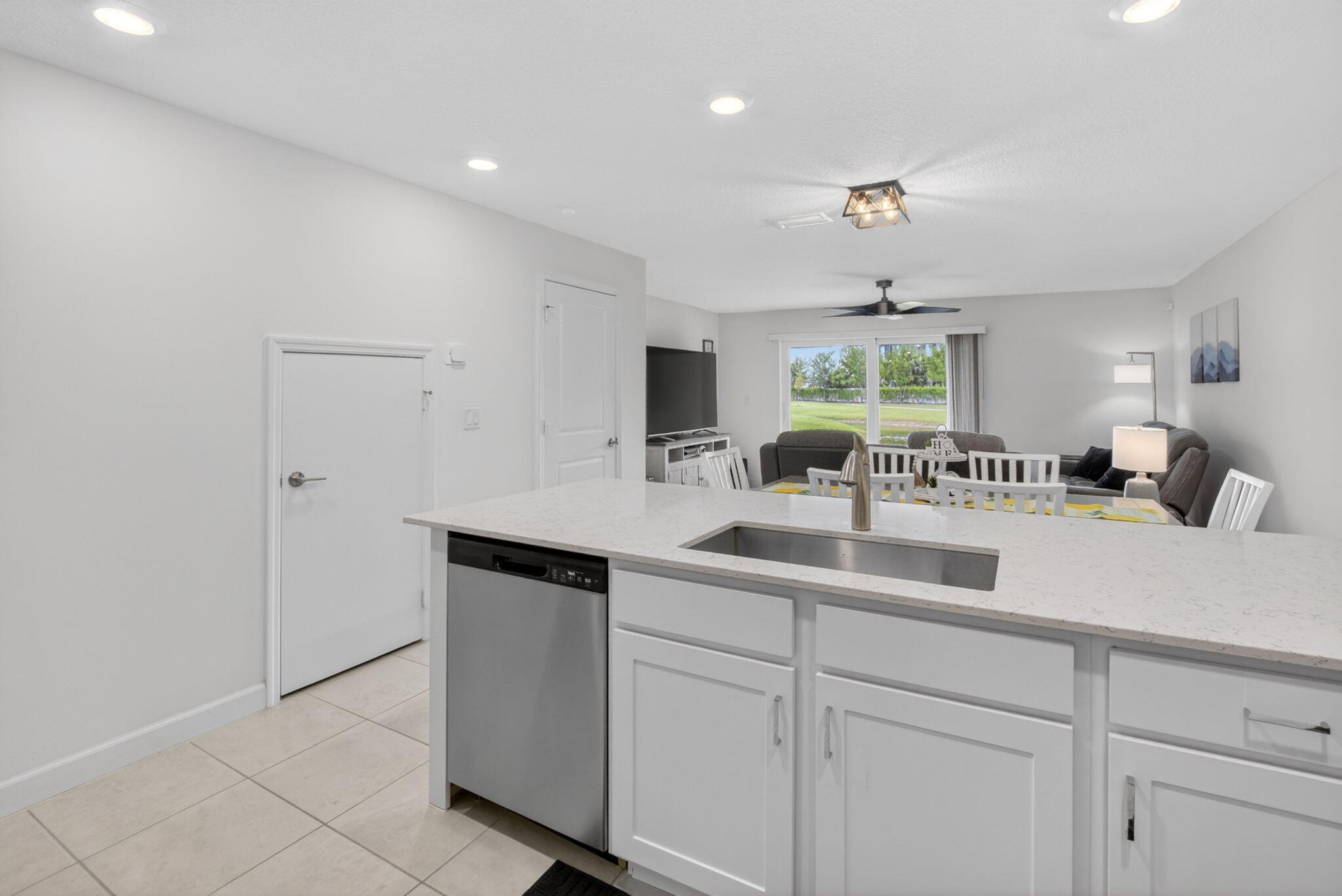 LAKEWOOD COVE - Residential