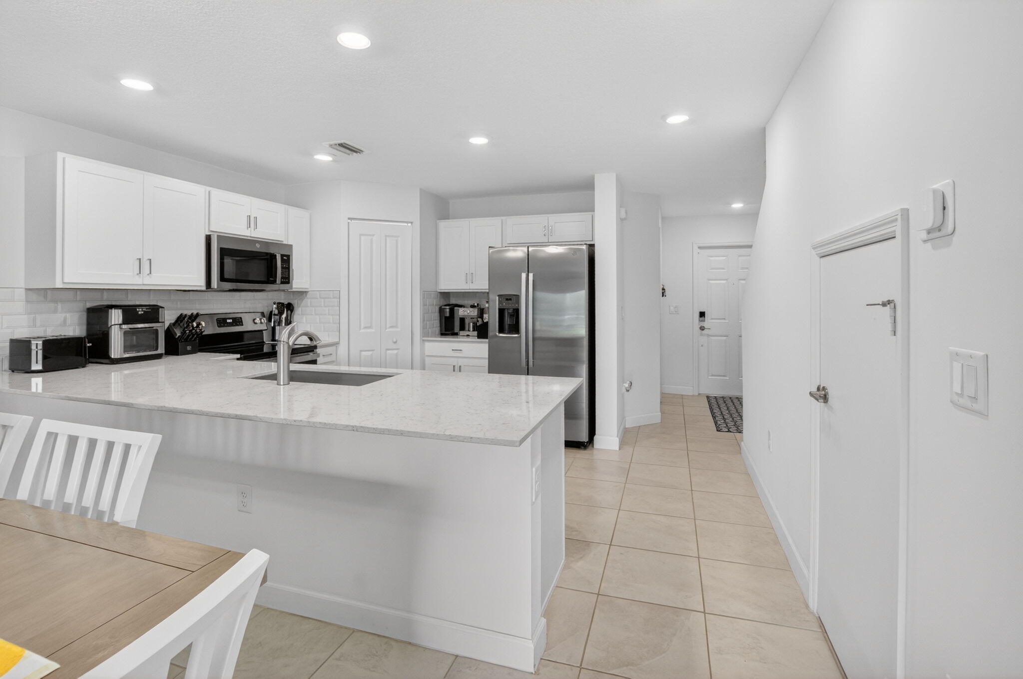 LAKEWOOD COVE - Residential