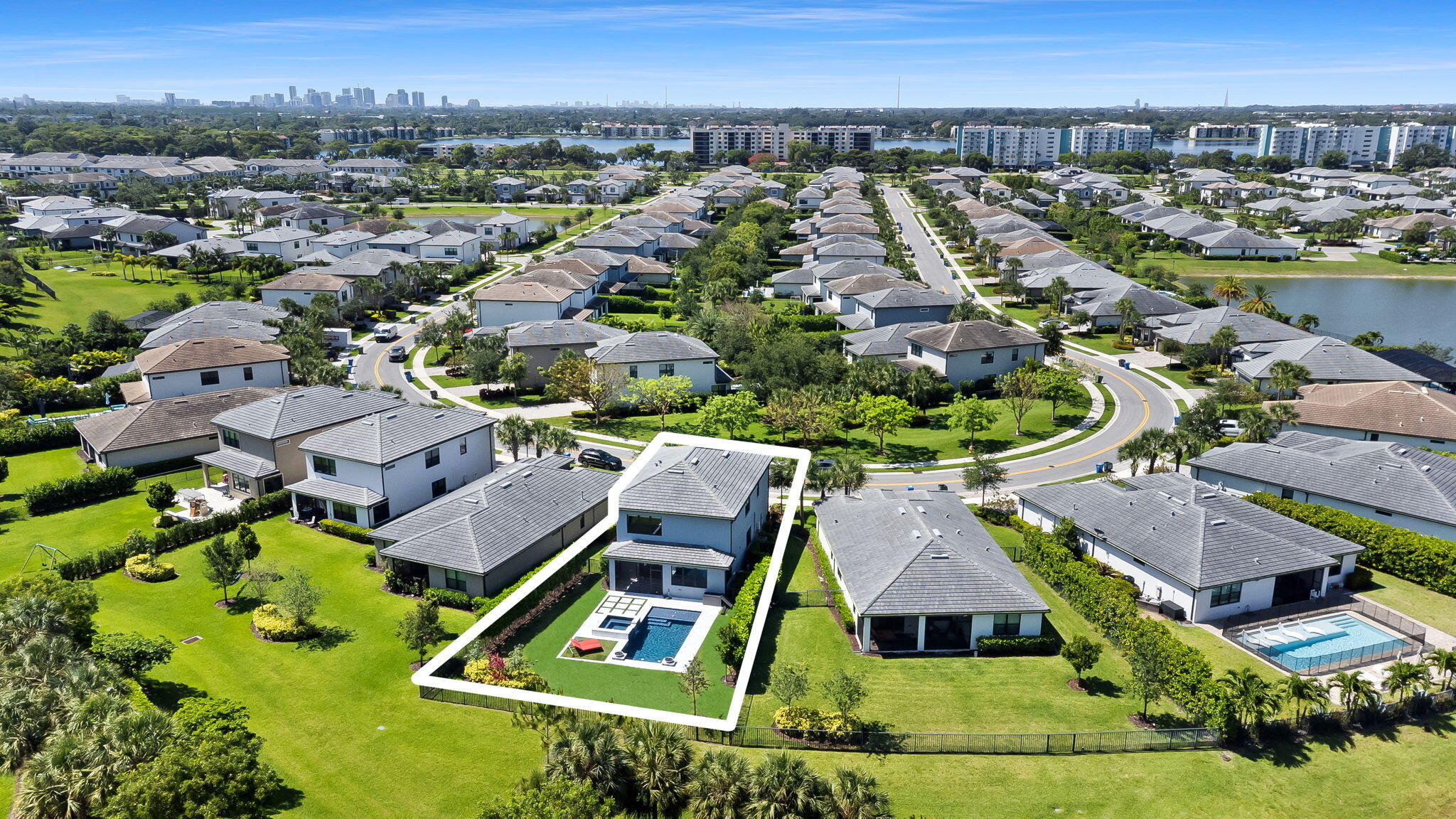 OAK TREE PROPERTY REDEVELOPMENT - Residential