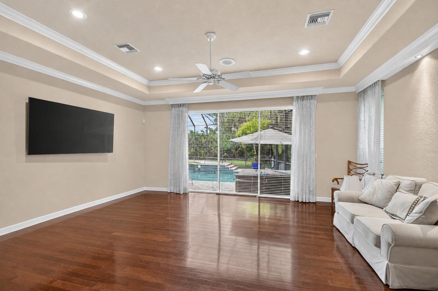 WYCLIFFE TR E - Residential