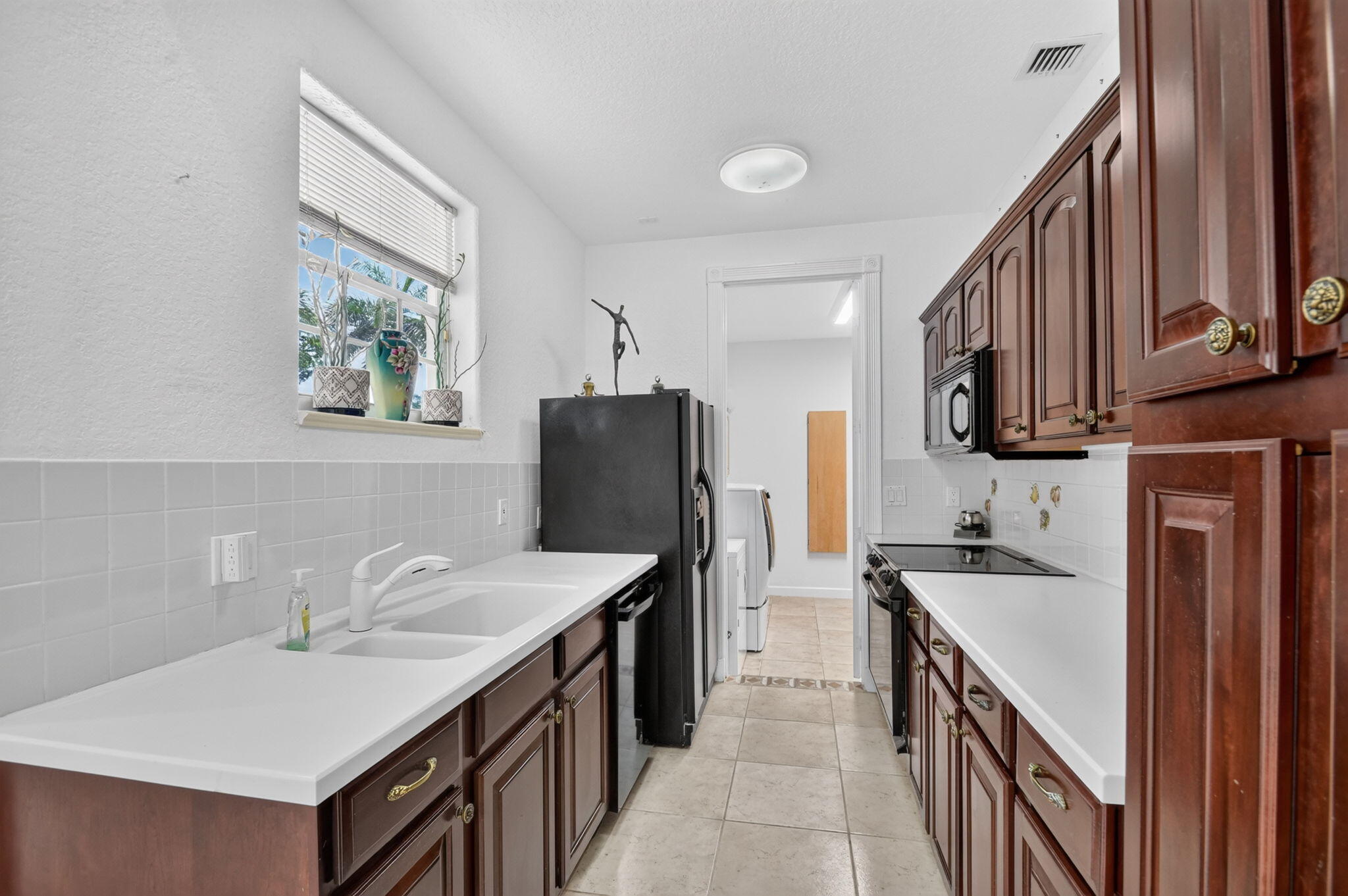 WYCLIFFE TR E - Residential