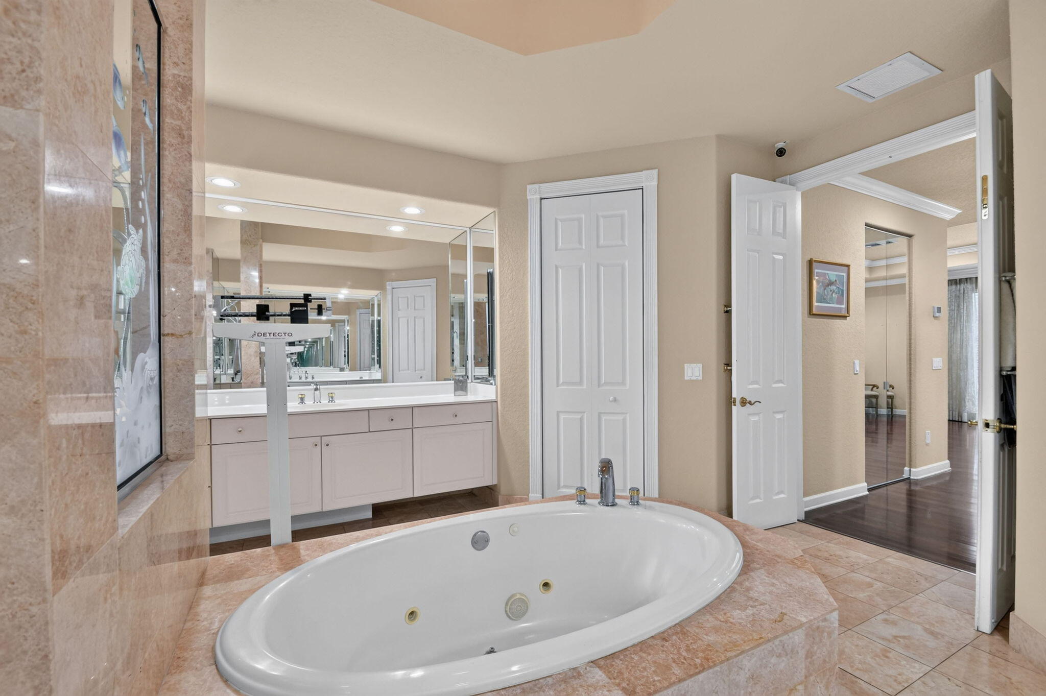 WYCLIFFE TR E - Residential