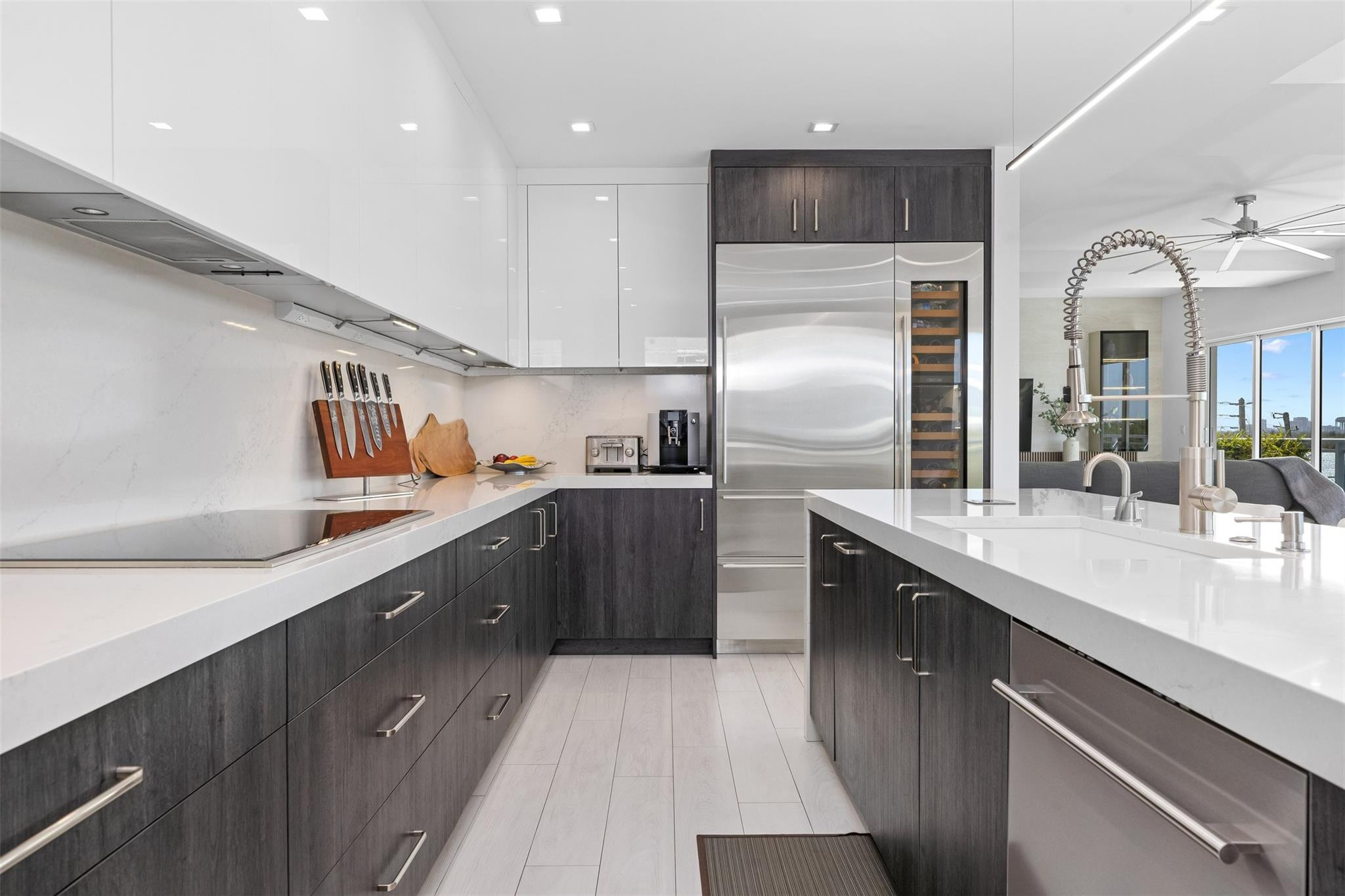 SEASIDE VILLAGE EAST COND - Residential