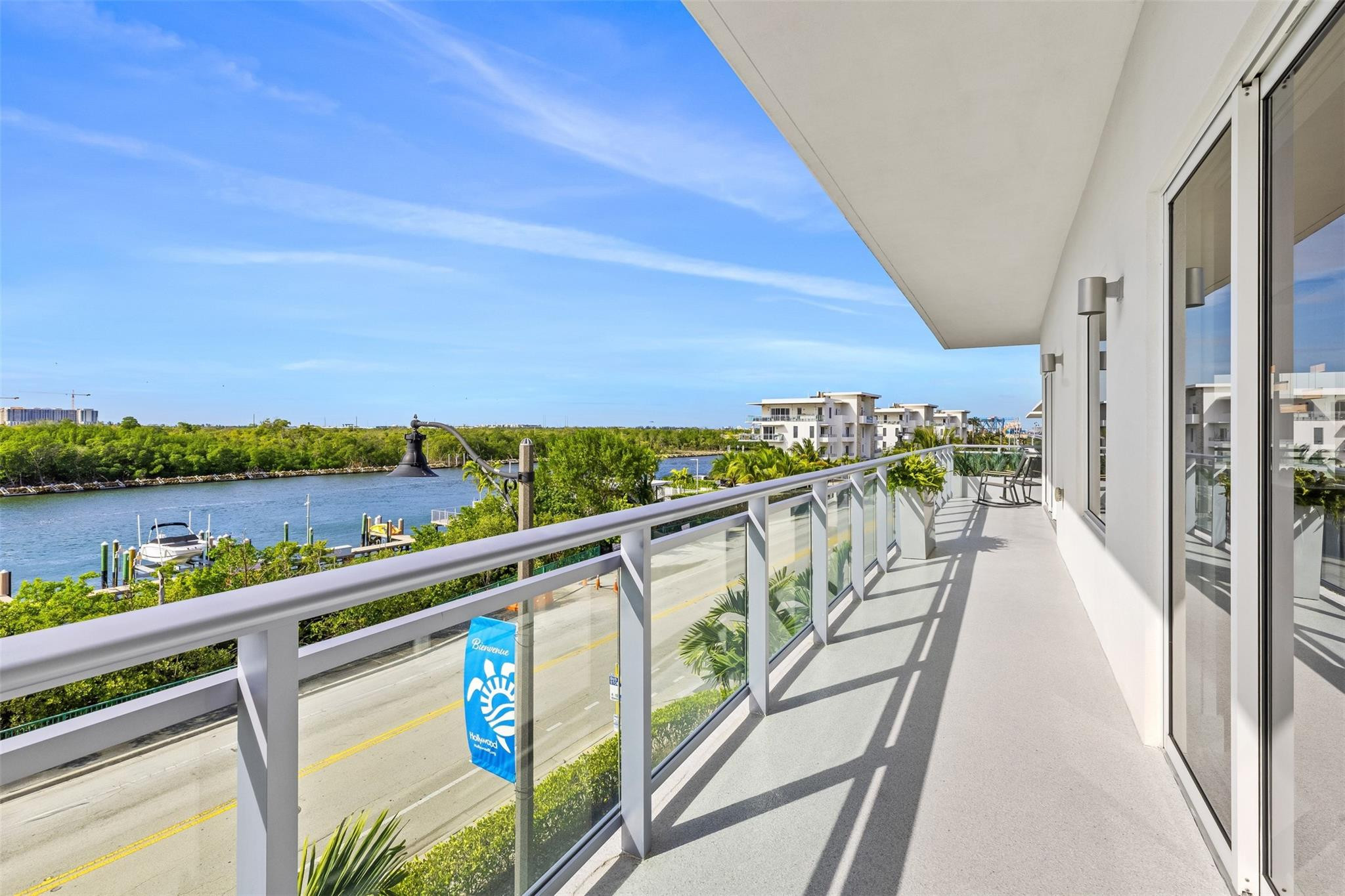 SEASIDE VILLAGE EAST COND - Residential