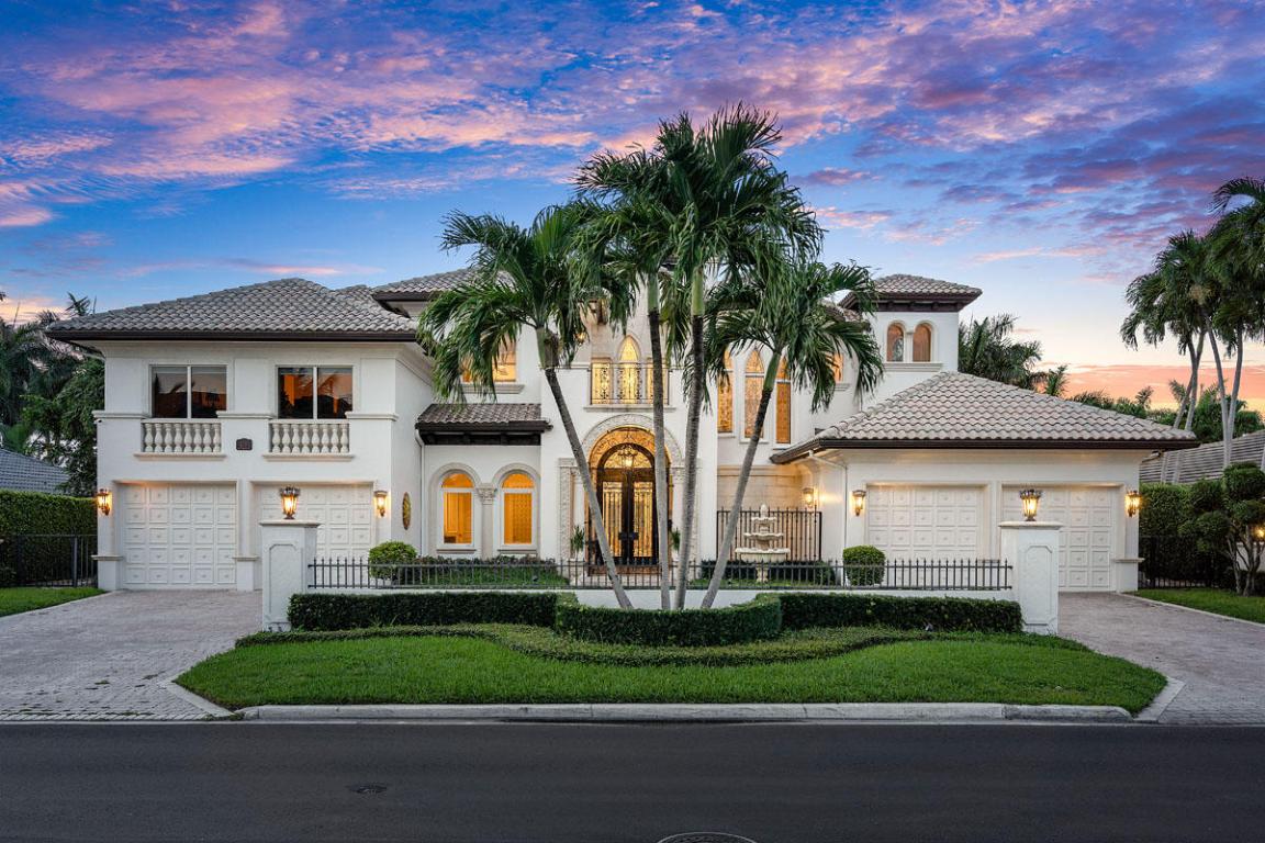 ROYAL PALM YACHT & COUNTRY CLUB - Residential