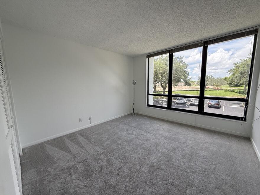 LAKEWOOD MIDRISE CONDO - Residential