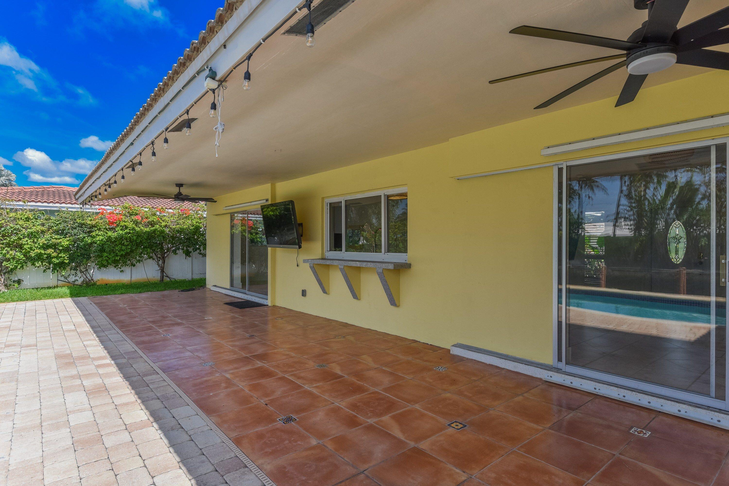 CORAL RIDGE ISLES - Residential