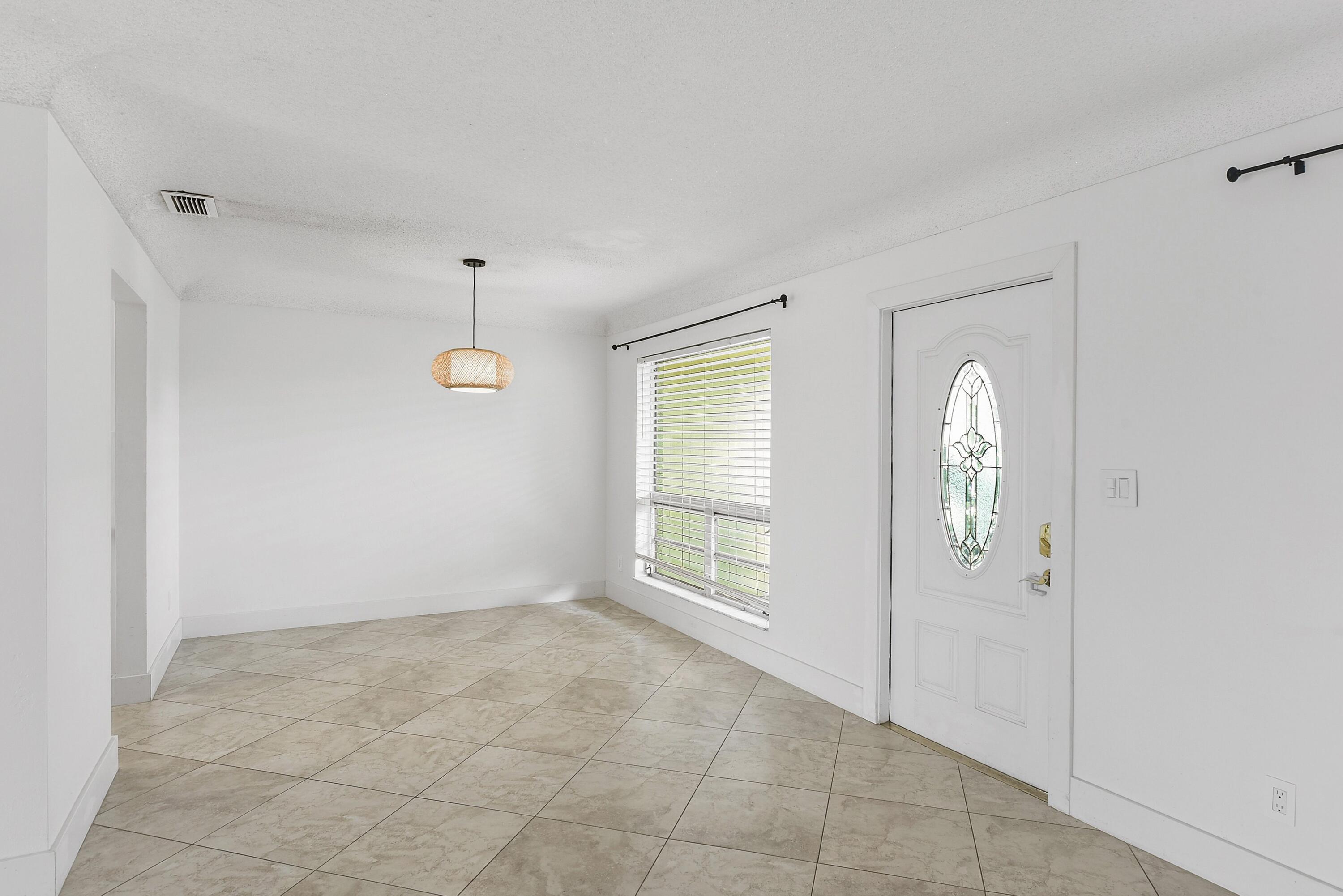 CORAL RIDGE ISLES - Residential