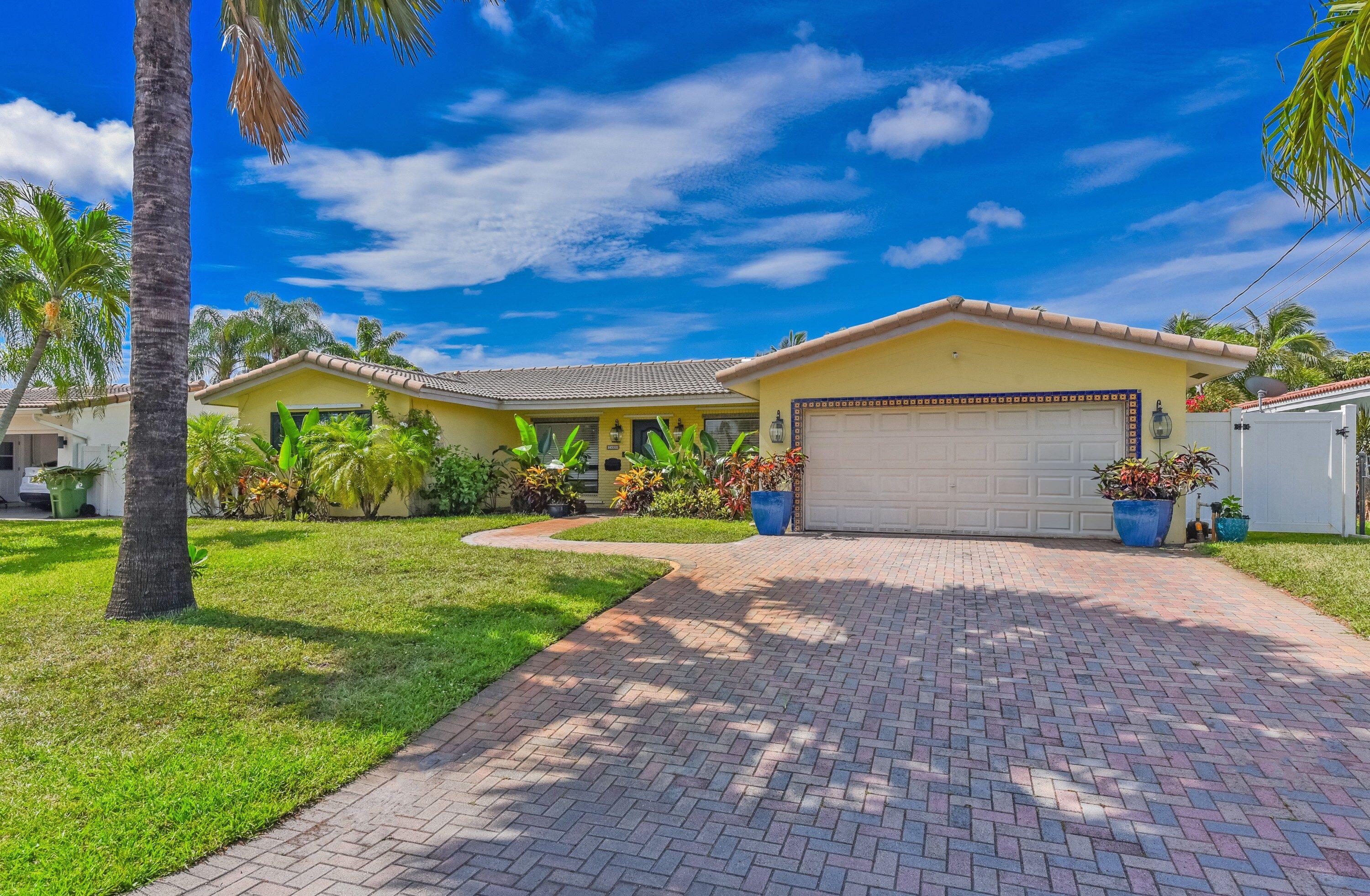 CORAL RIDGE ISLES - Residential
