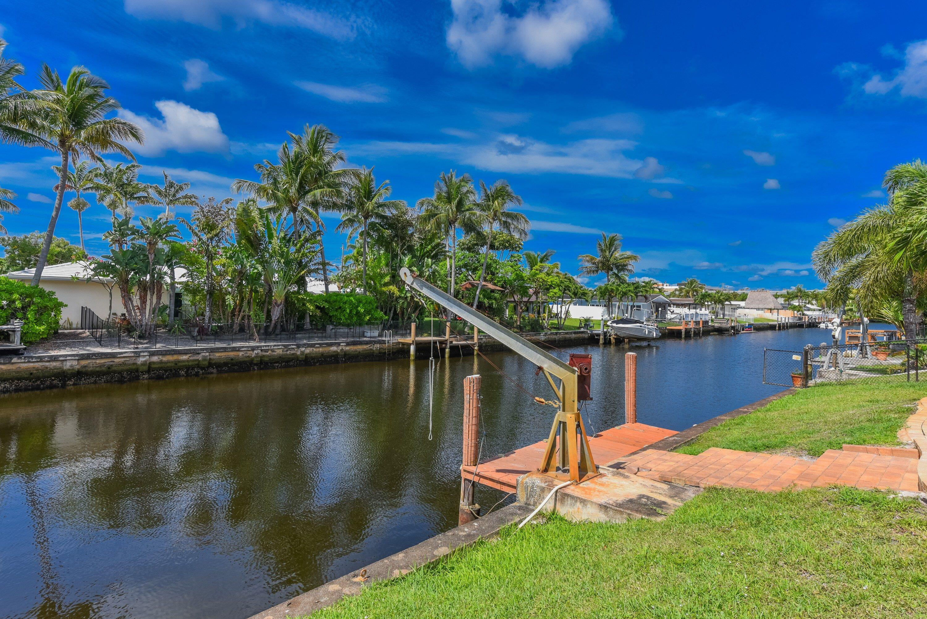 CORAL RIDGE ISLES - Residential