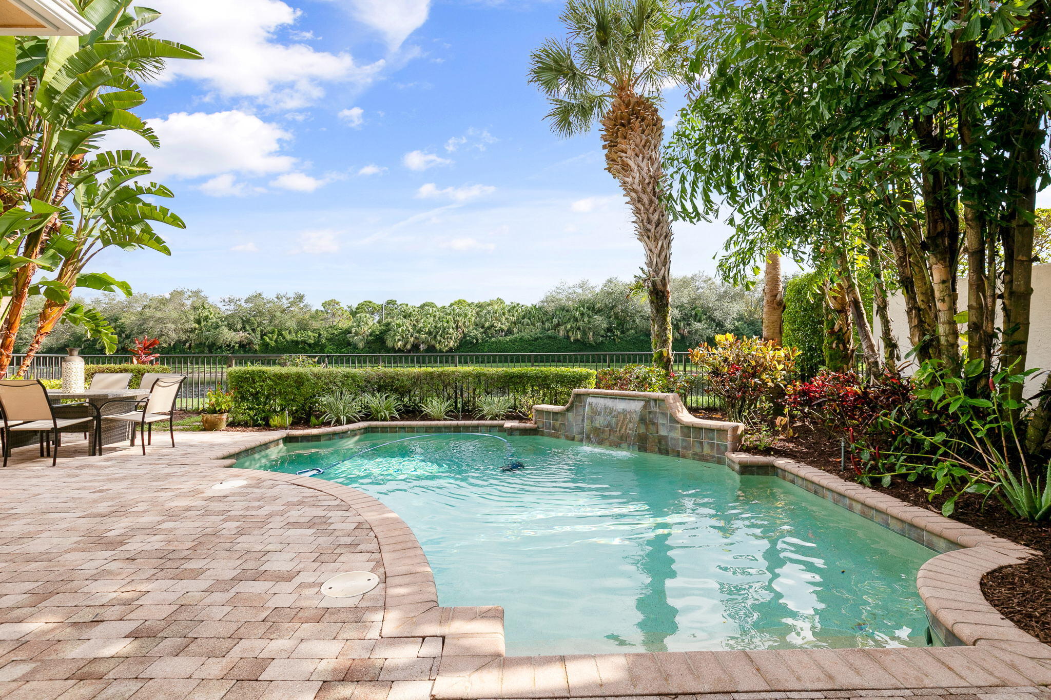 MIRASOL - Residential