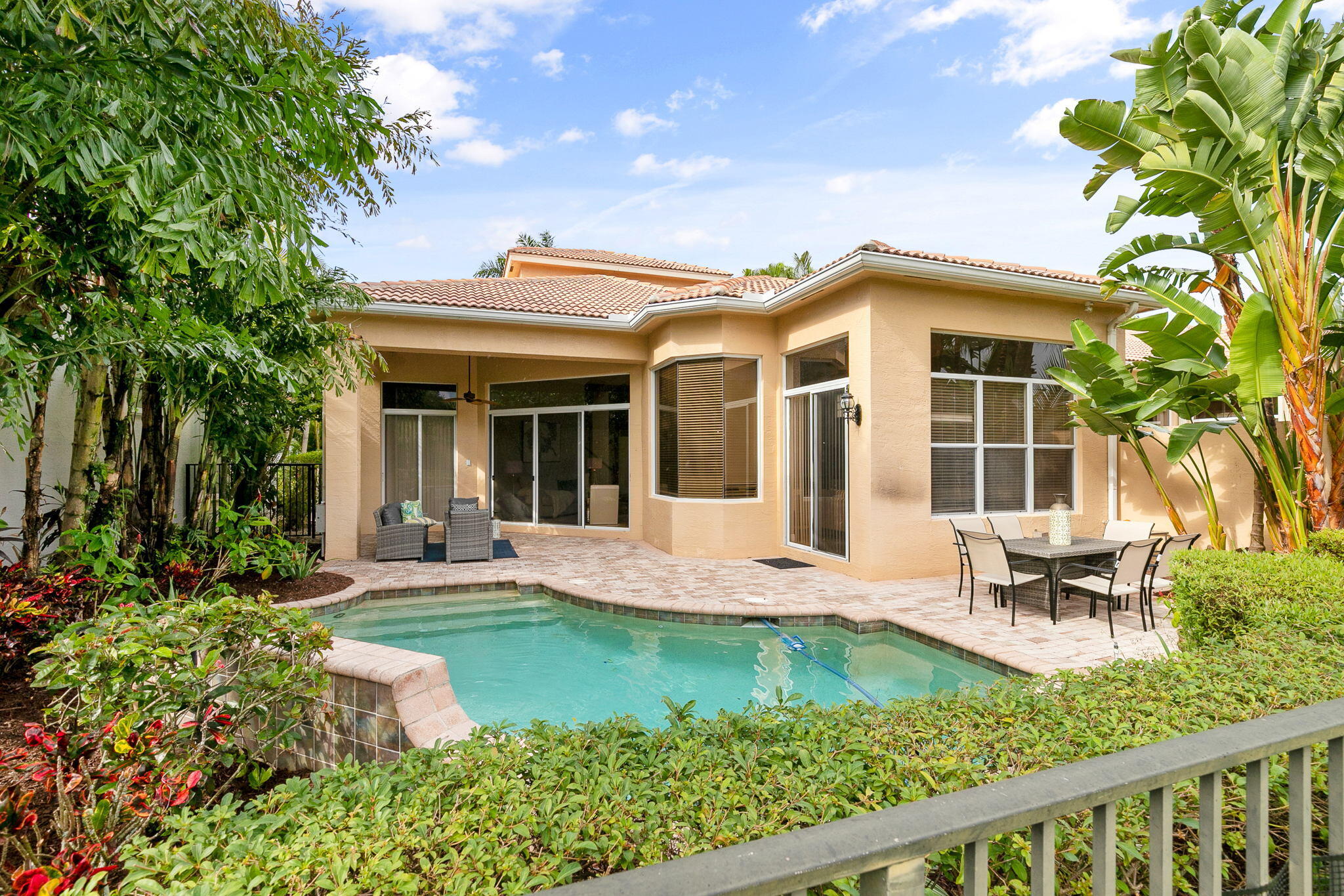 MIRASOL - Residential