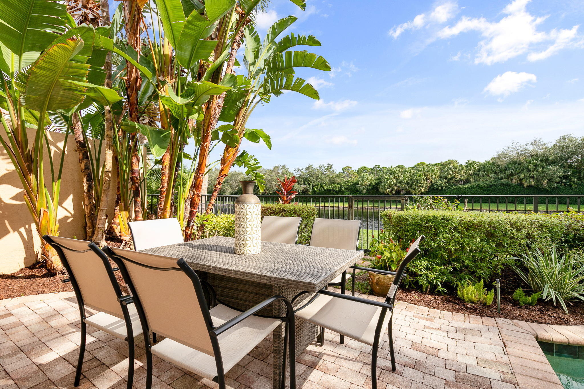 MIRASOL - Residential