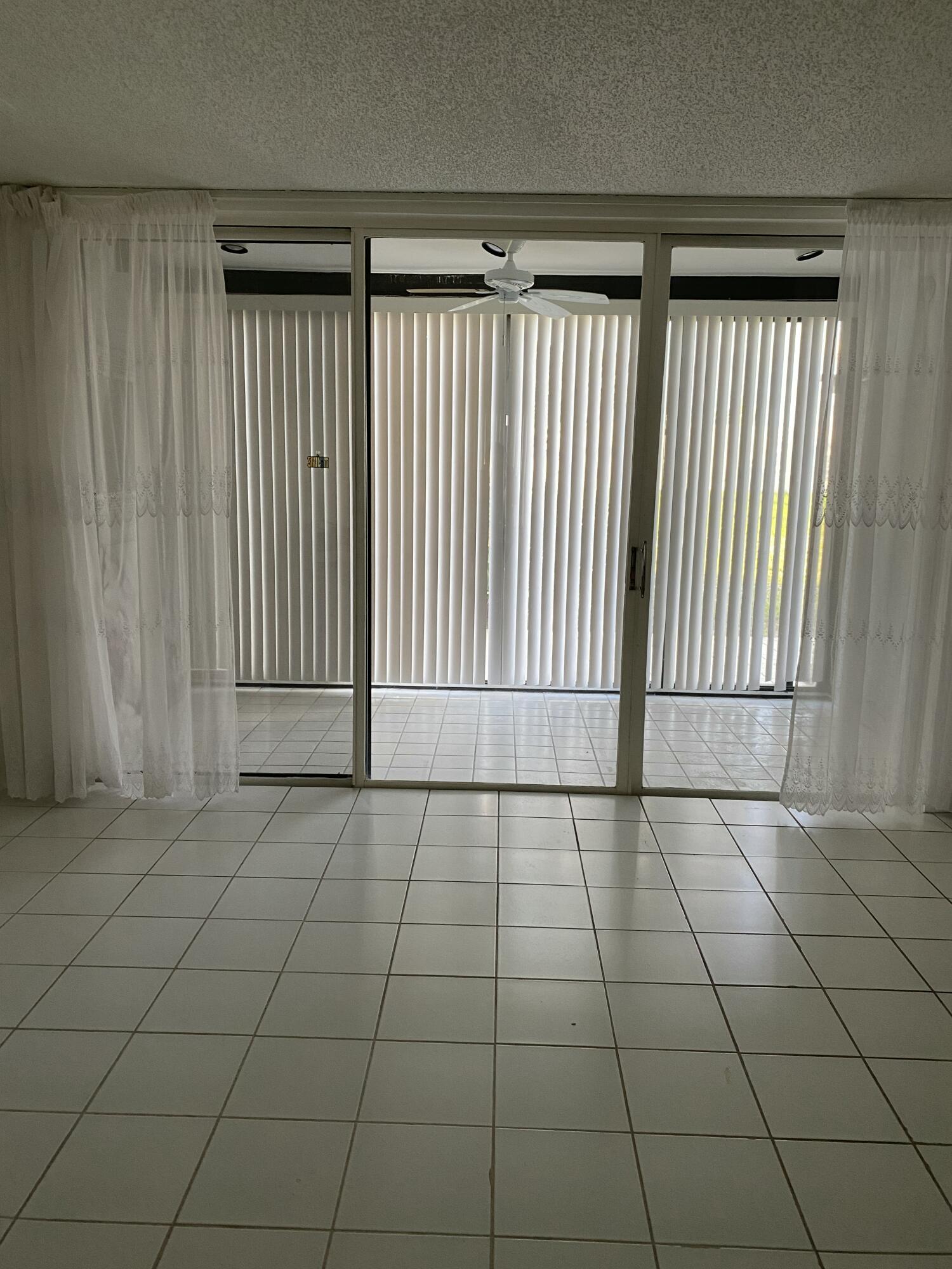 FOUNTAINS OF PALM BEACH CONDO 7 - Residential