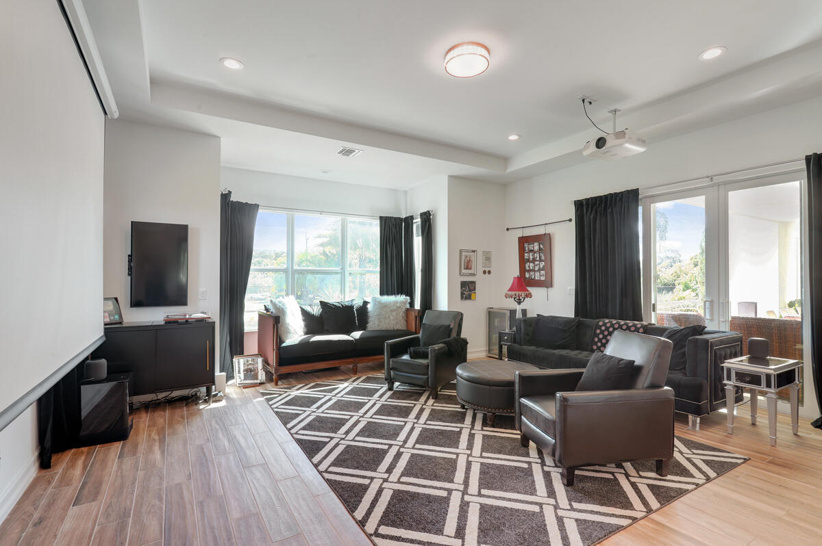 PRADO - Residential