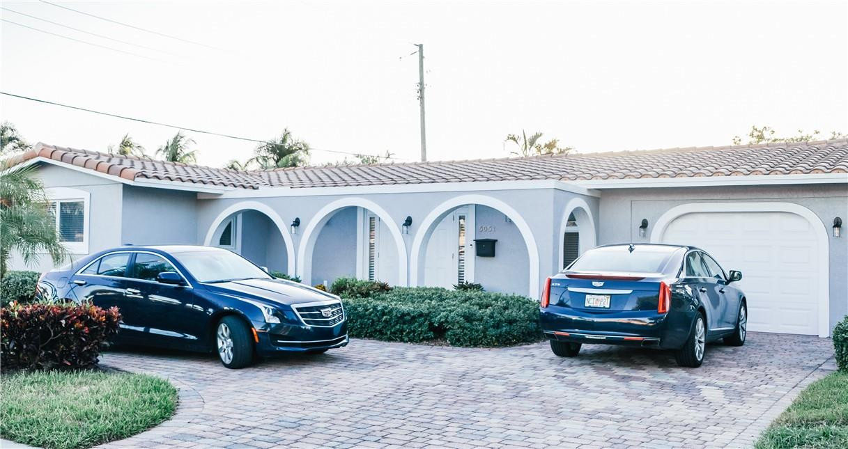 CORAL KEY VILLAS - Residential