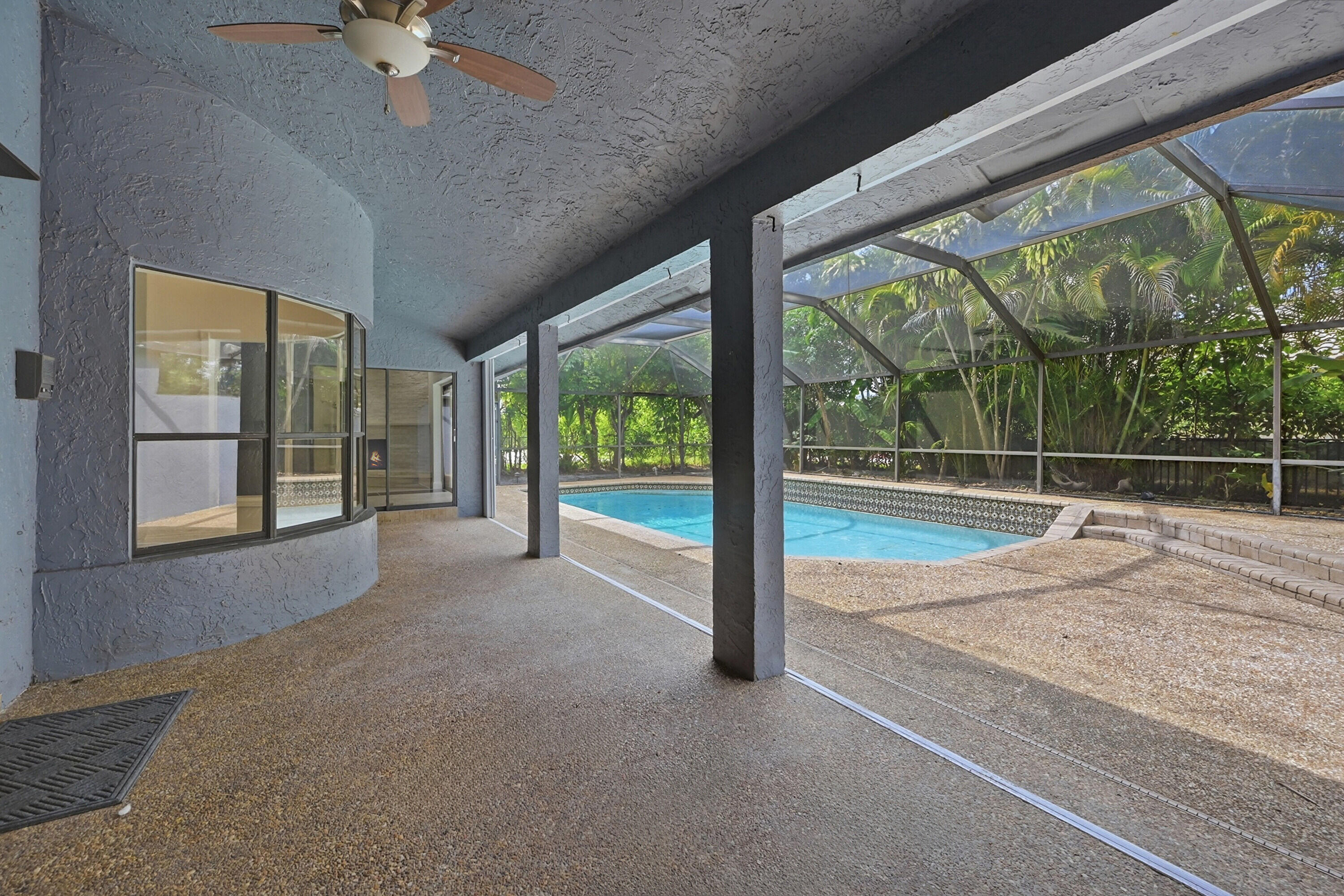 PINE RIDGE - Residential