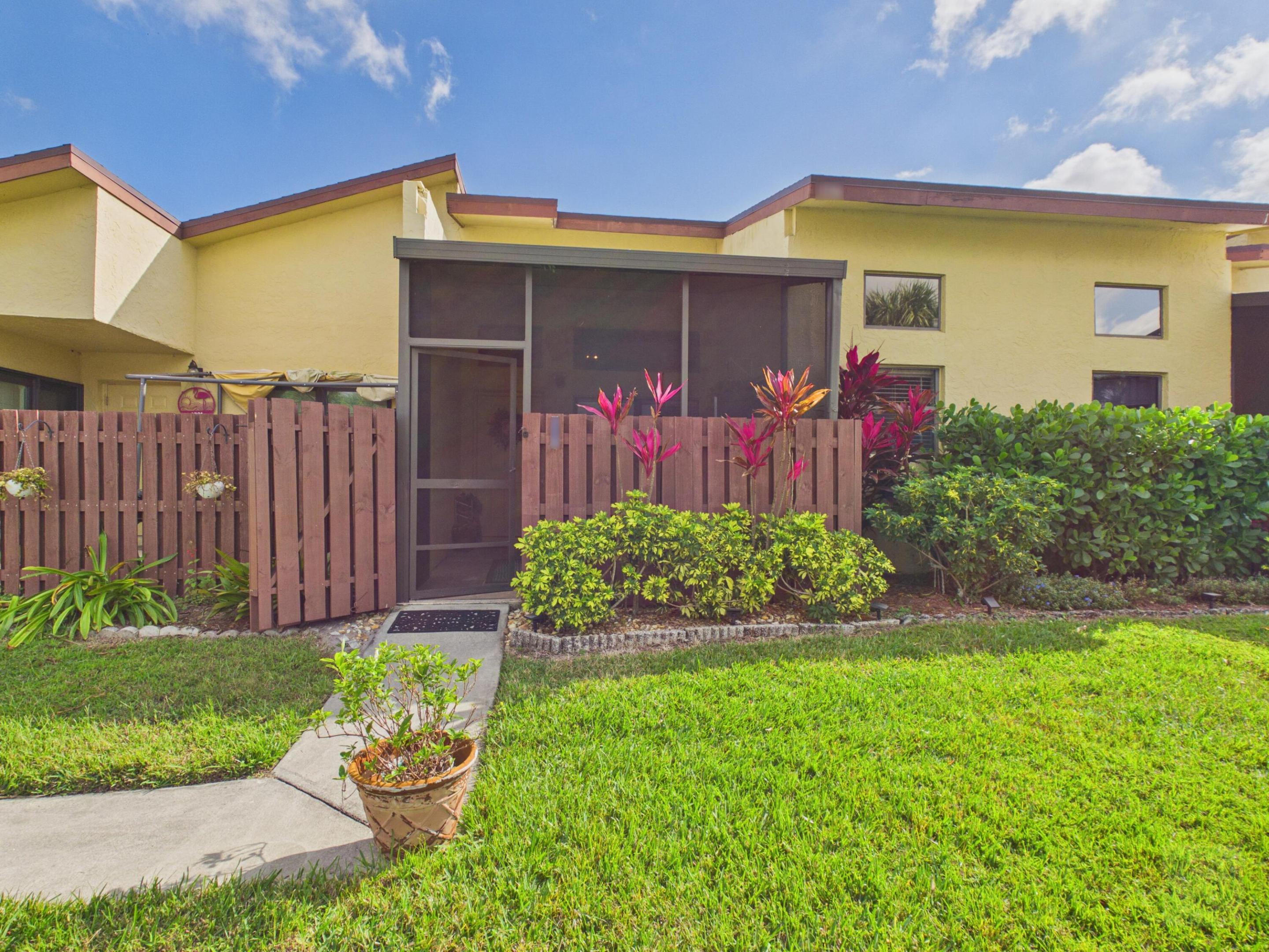 Enjoy lakefront living in the desirable Savannahs Condominiums of Fort Pierce. This unit is a beautifully upgraded 1 bedroom, 2 bath condominium with loft which offers flexibility for your lifestyle and can easily be used for office, or guest room. The home features a stunning kitchen with custom cabinets, elegant quartz countertops, stainless-steel appliances, and subway tile back
splash. The spacious primary bedroom offers a beautiful lake view, walk-in closets, and upgraded bathrooms feature modern finishes along with quartz countertops. New roof, A/C, water heater and all appliances in 2022. It is conveniently located only minutes to beaches, shopping and restaurants. Amenities include tennis courts, clubhouse, fitness center and heated pool. Schedule your private showing today!