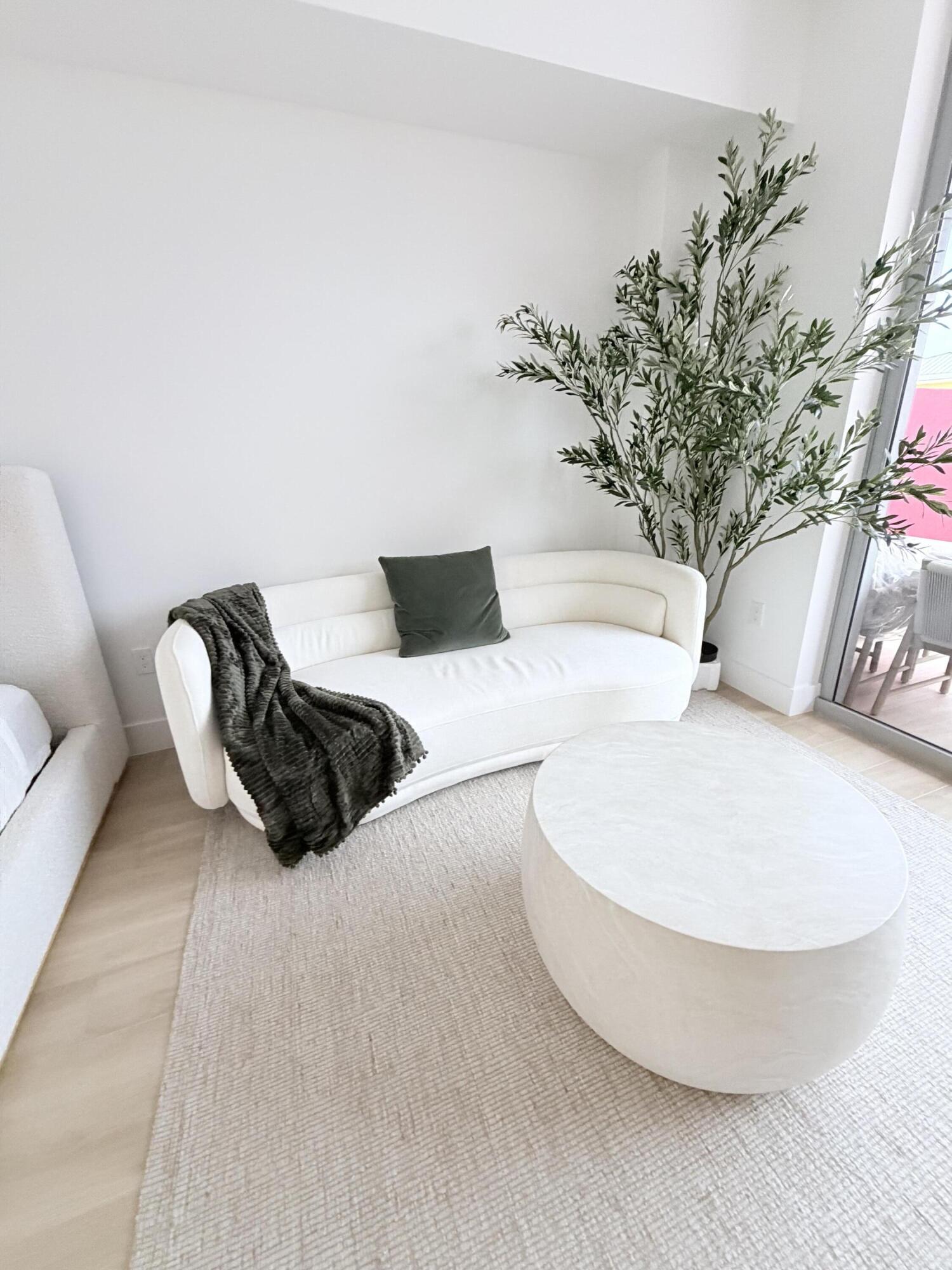 THE STANDARD - Residential Lease
